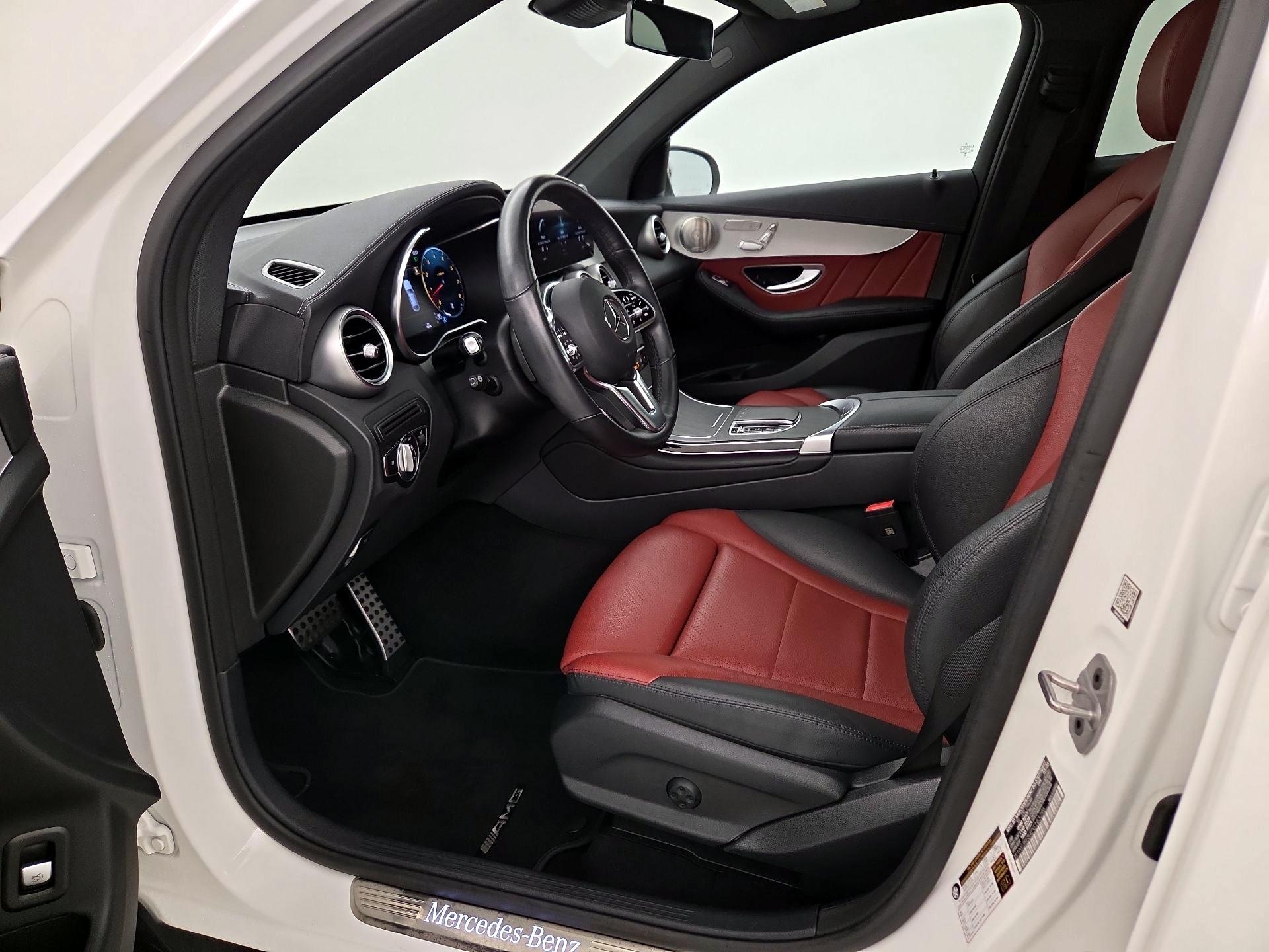 Thumbnail: 2023 Mercedes-Benz GLC - 11