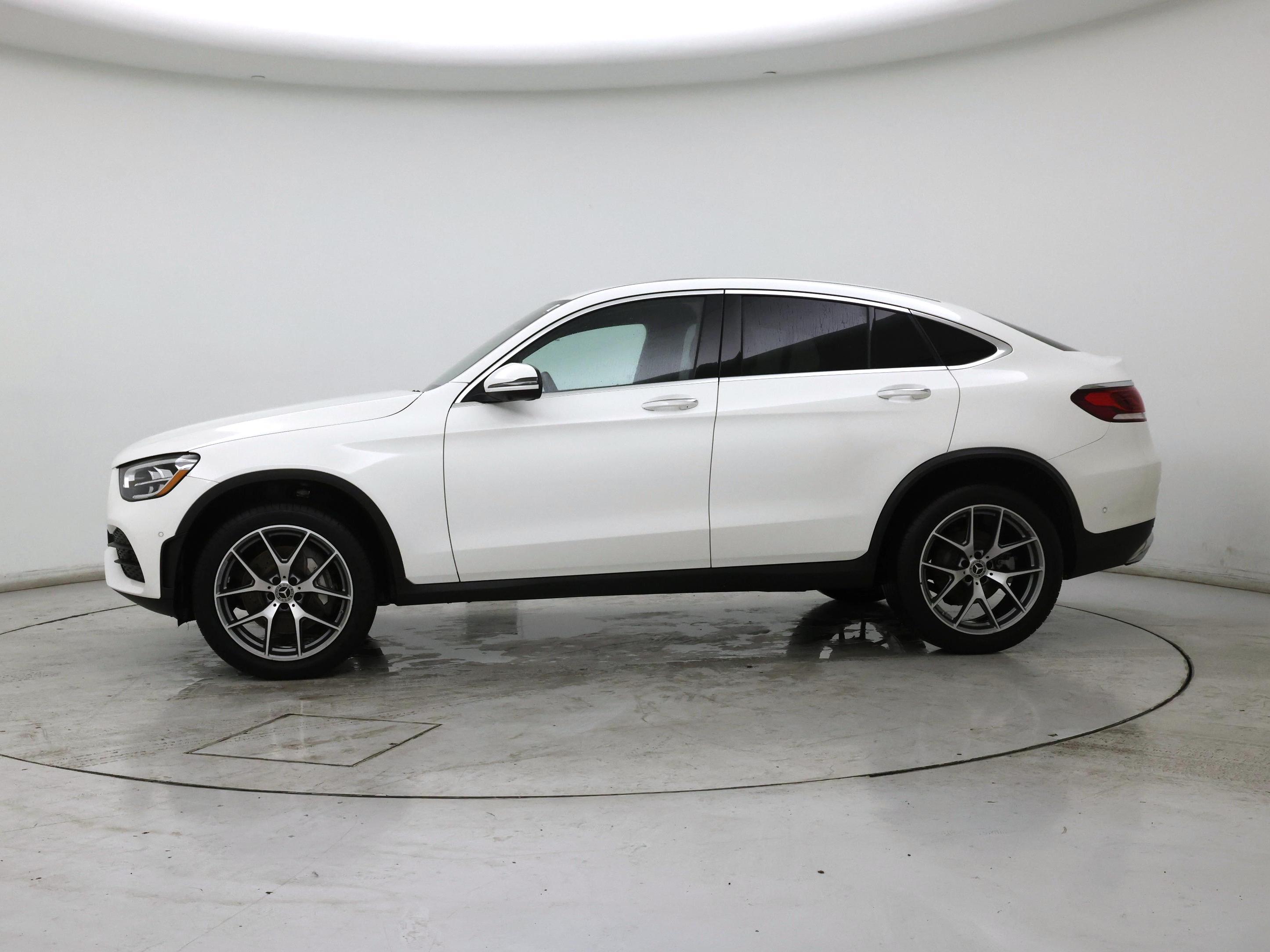 Thumbnail: 2023 Mercedes-Benz GLC - 3