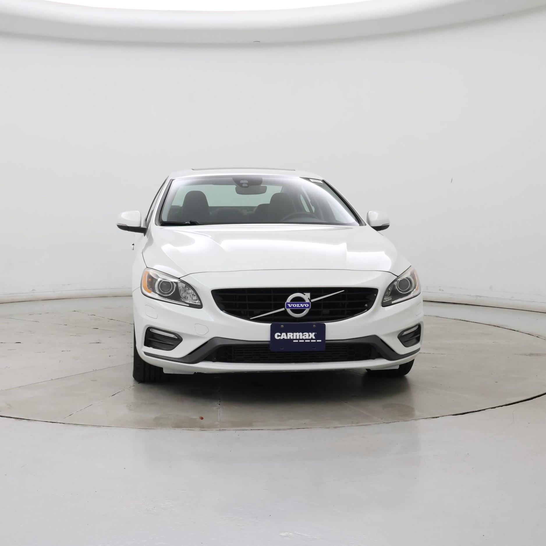 Thumbnail: 2017 Volvo S60 - 5