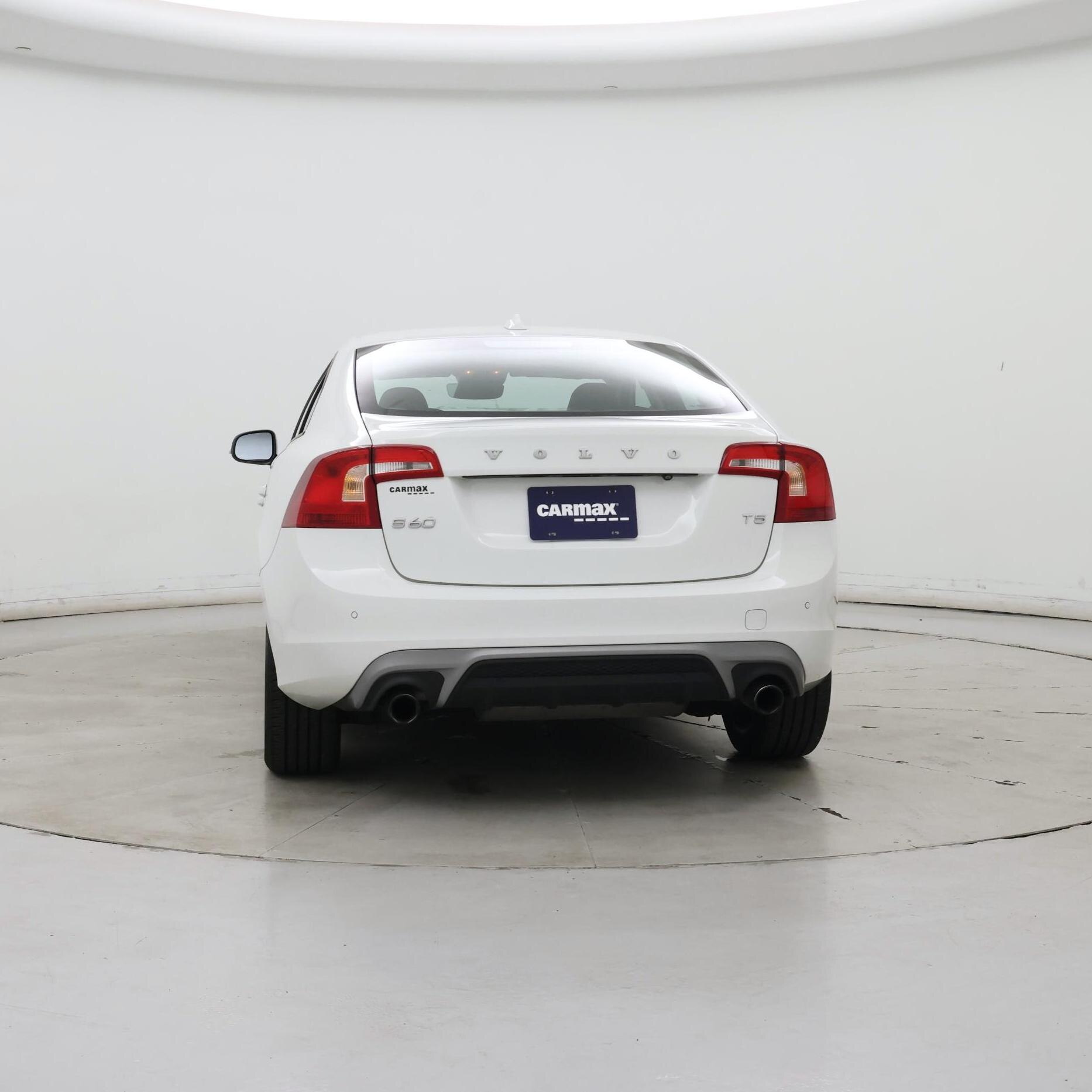 Thumbnail: 2017 Volvo S60 - 6