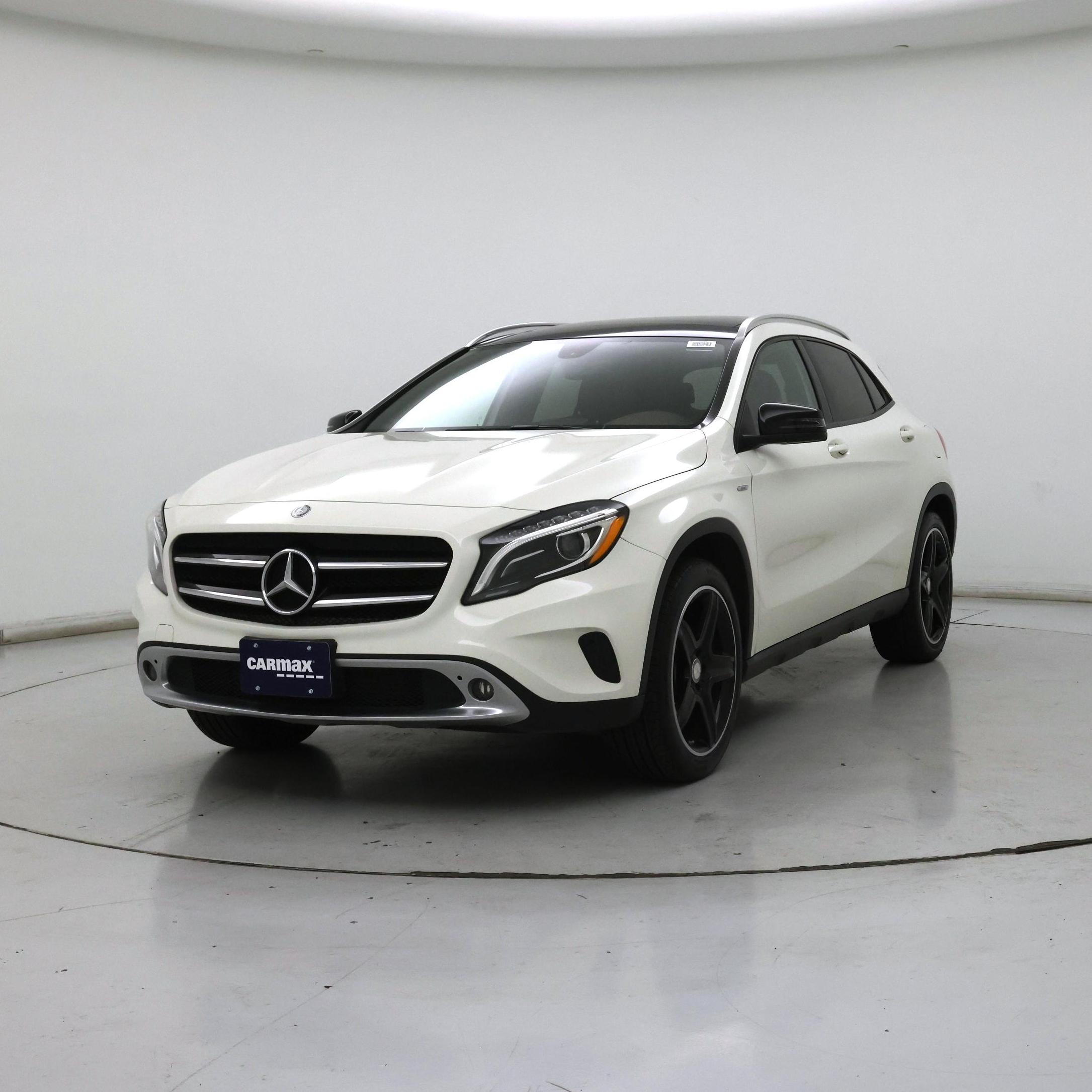 Thumbnail: 2015 Mercedes-Benz GLA - 4