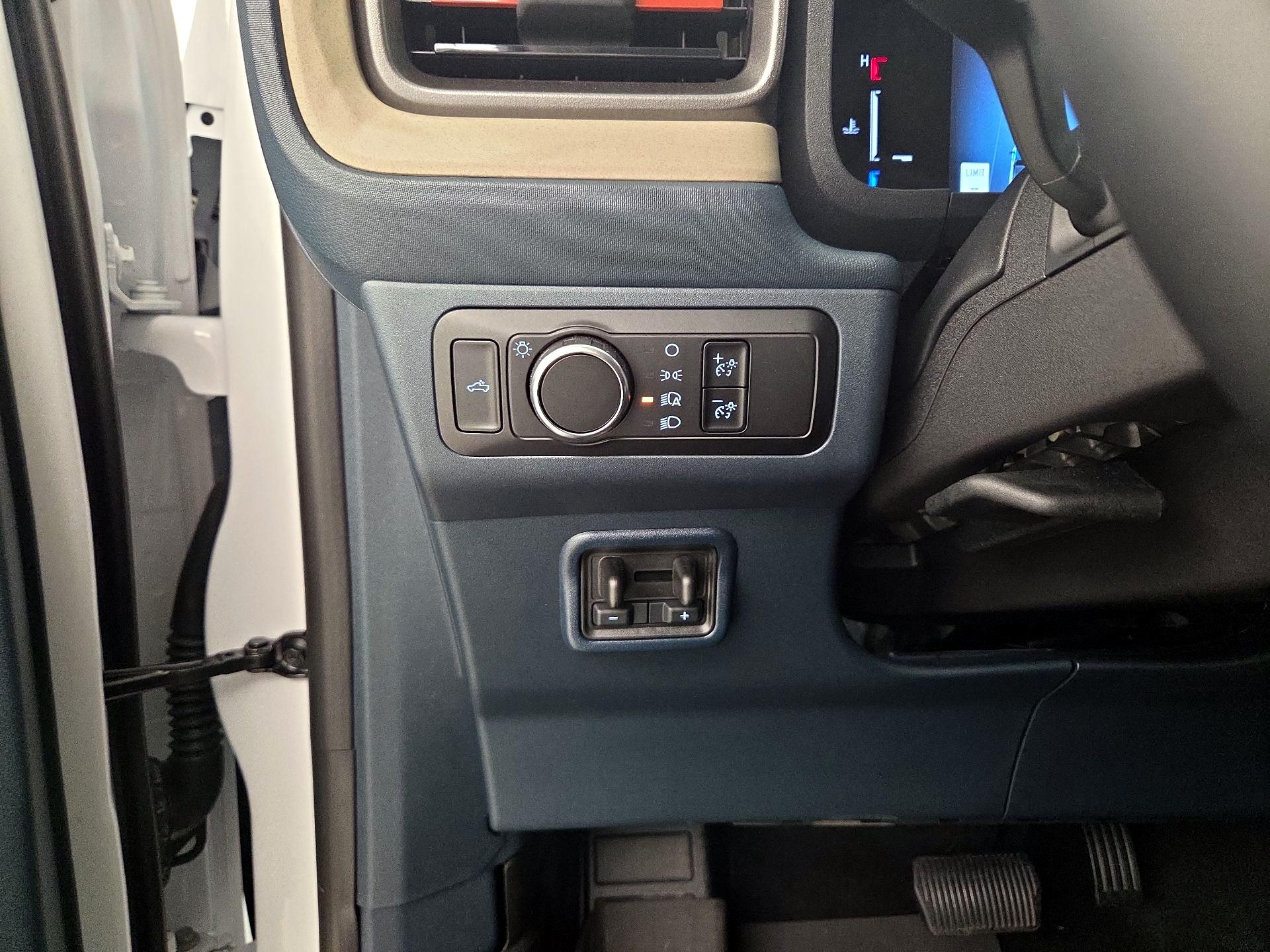 Thumbnail: 2025 Ford Maverick - 13