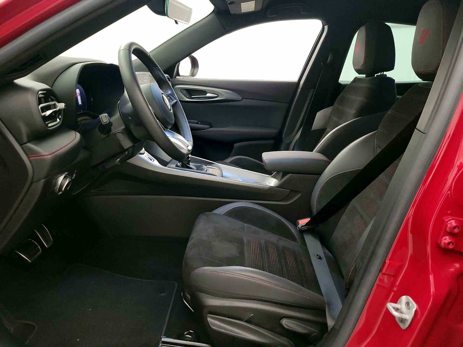 Thumbnail: 2023 Dodge Hornet - 11