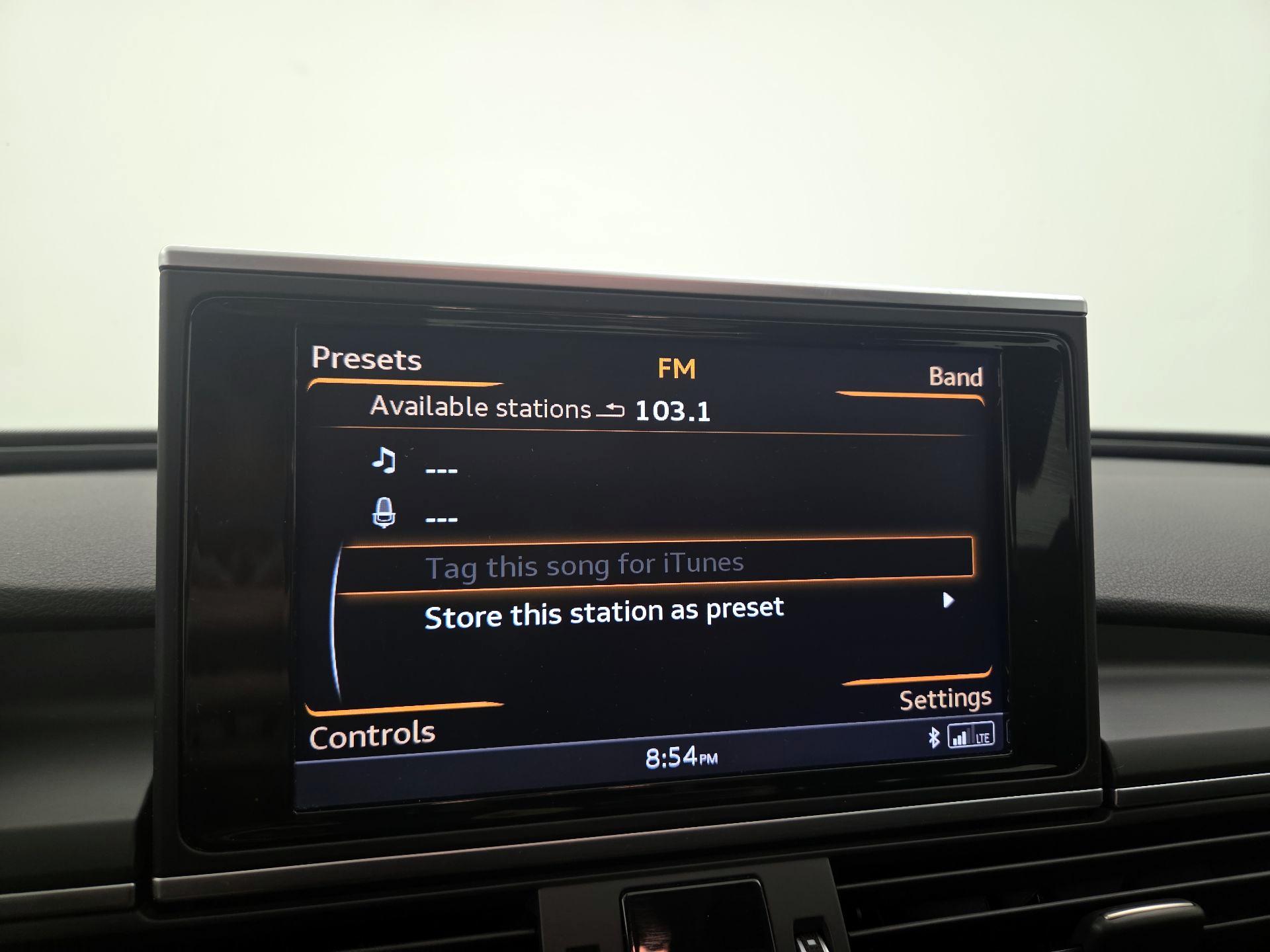 Thumbnail: 2016 Audi A6 - 16