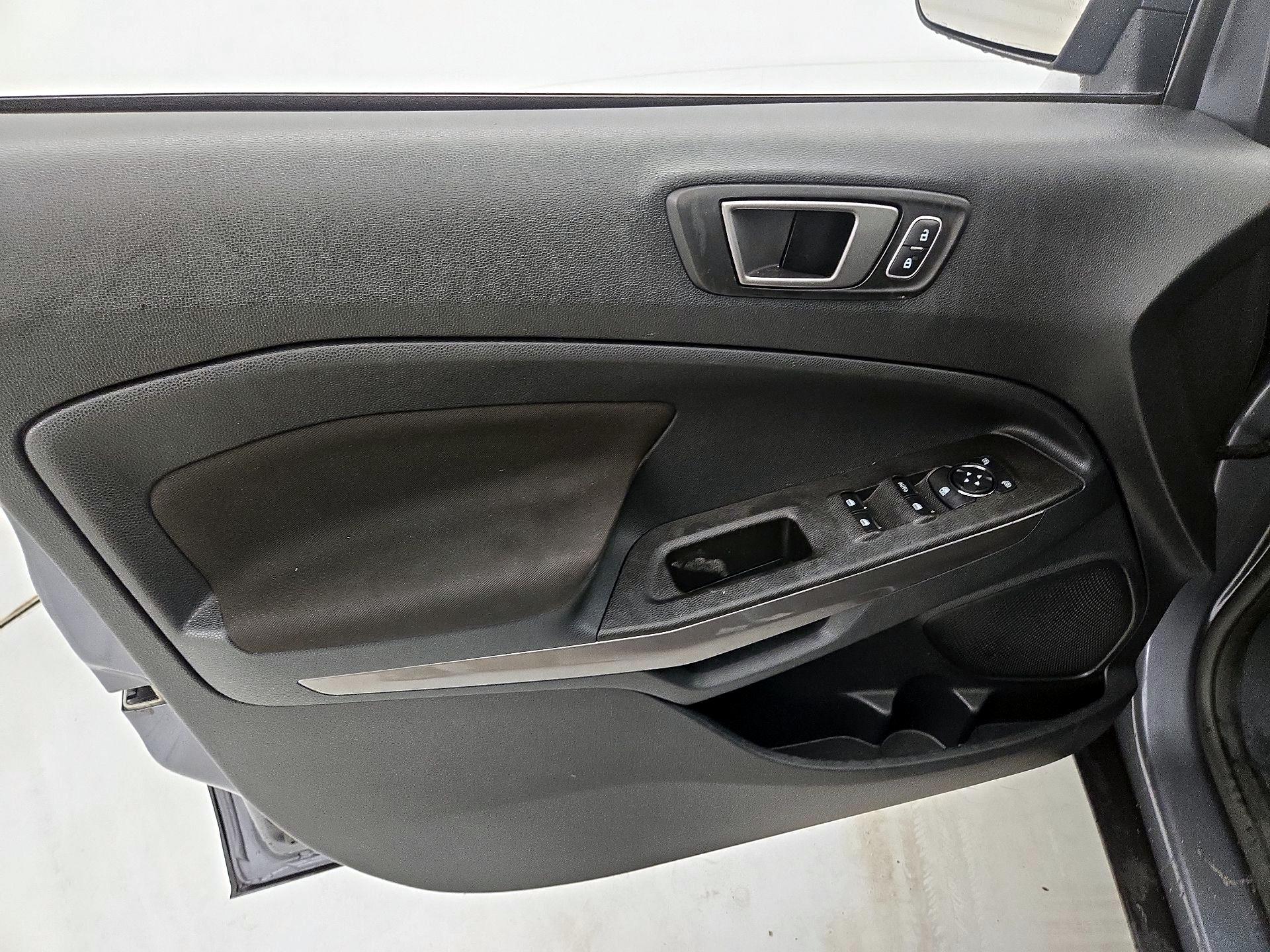 Thumbnail: 2021 Ford EcoSport - 12