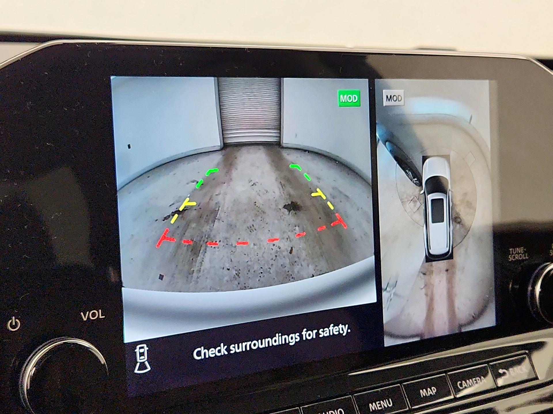 Thumbnail: 2022 Nissan Pathfinder - 15