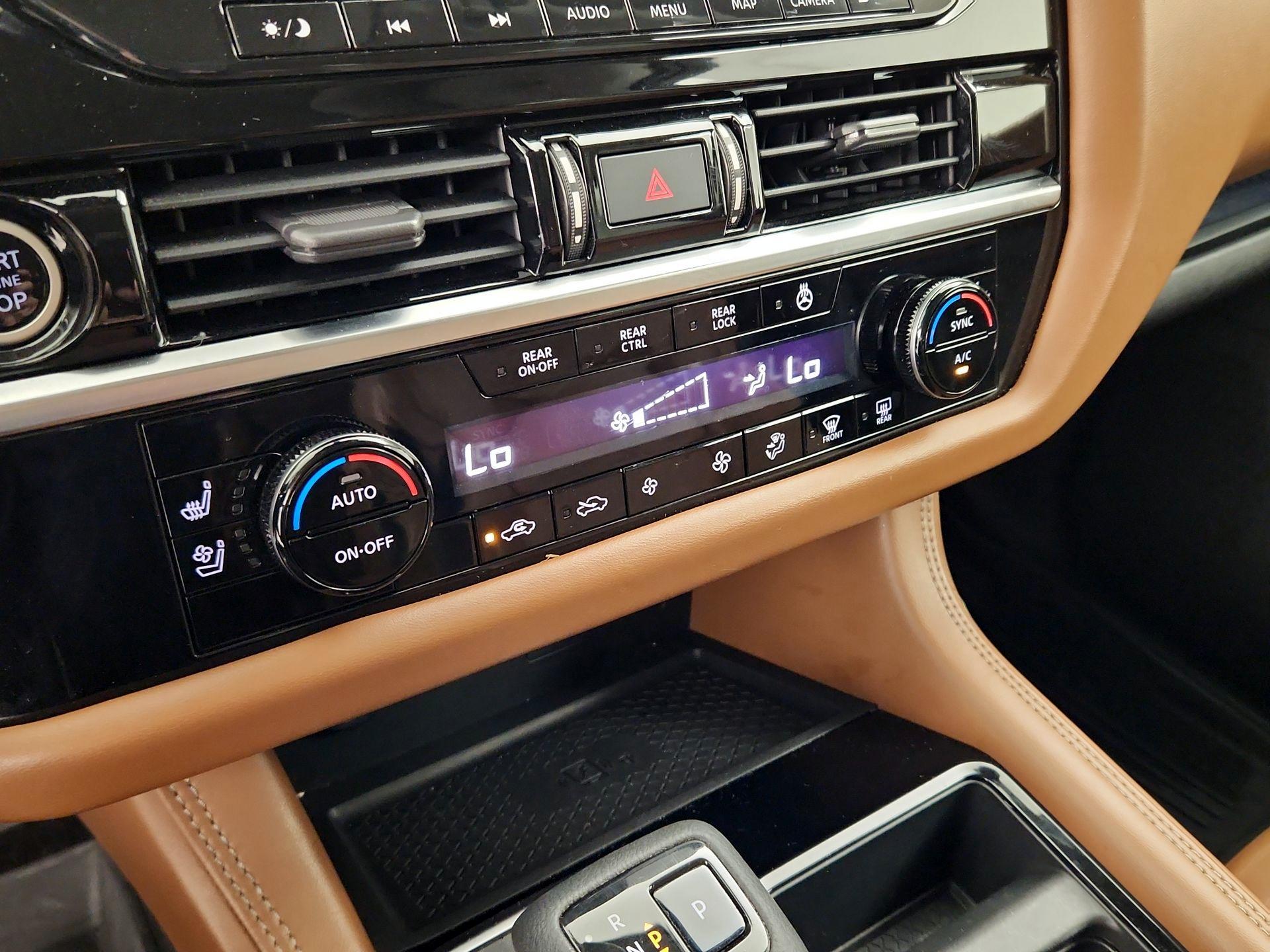 Thumbnail: 2022 Nissan Pathfinder - 17