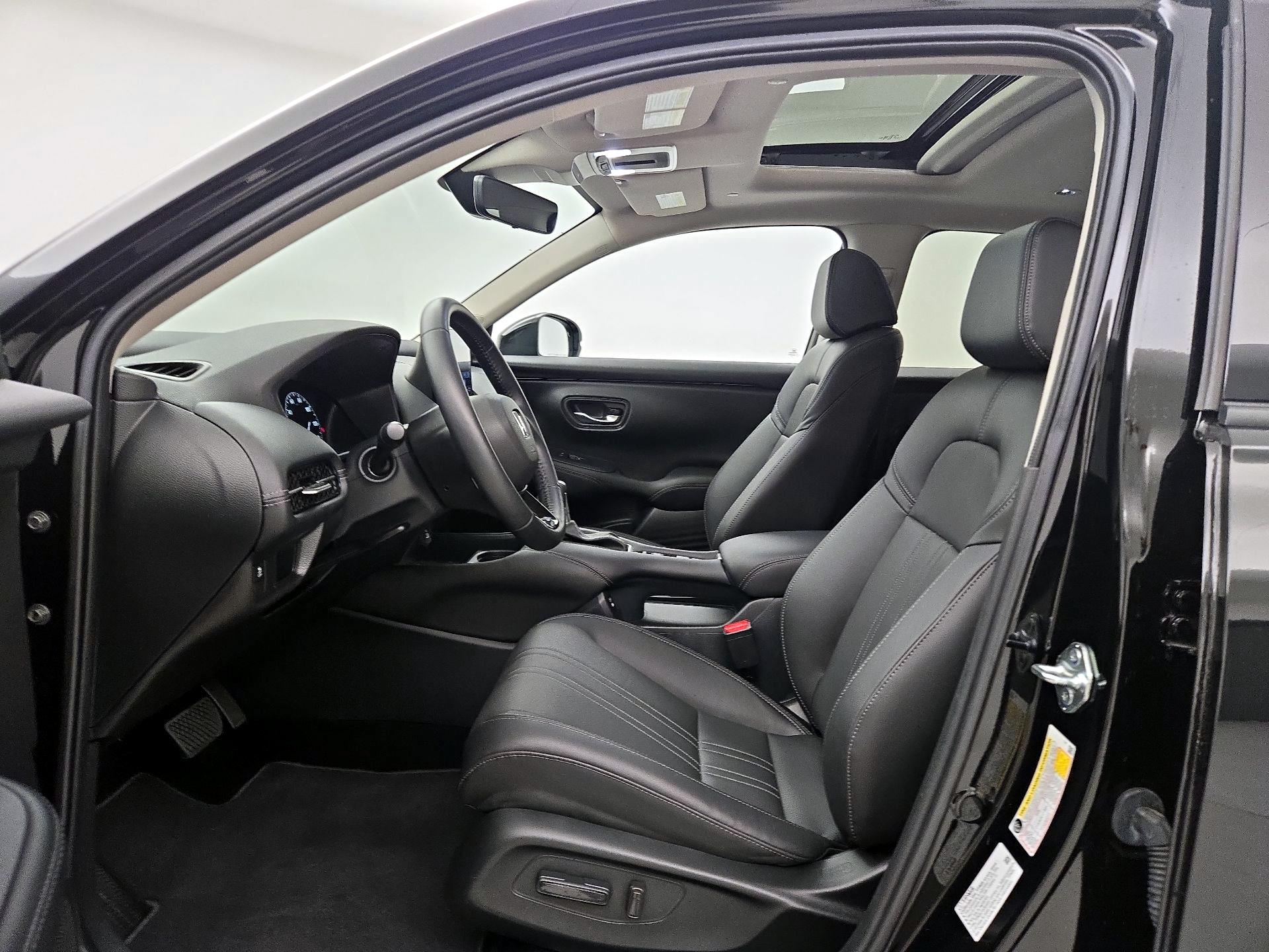 Thumbnail: 2025 Honda HR-V - 11