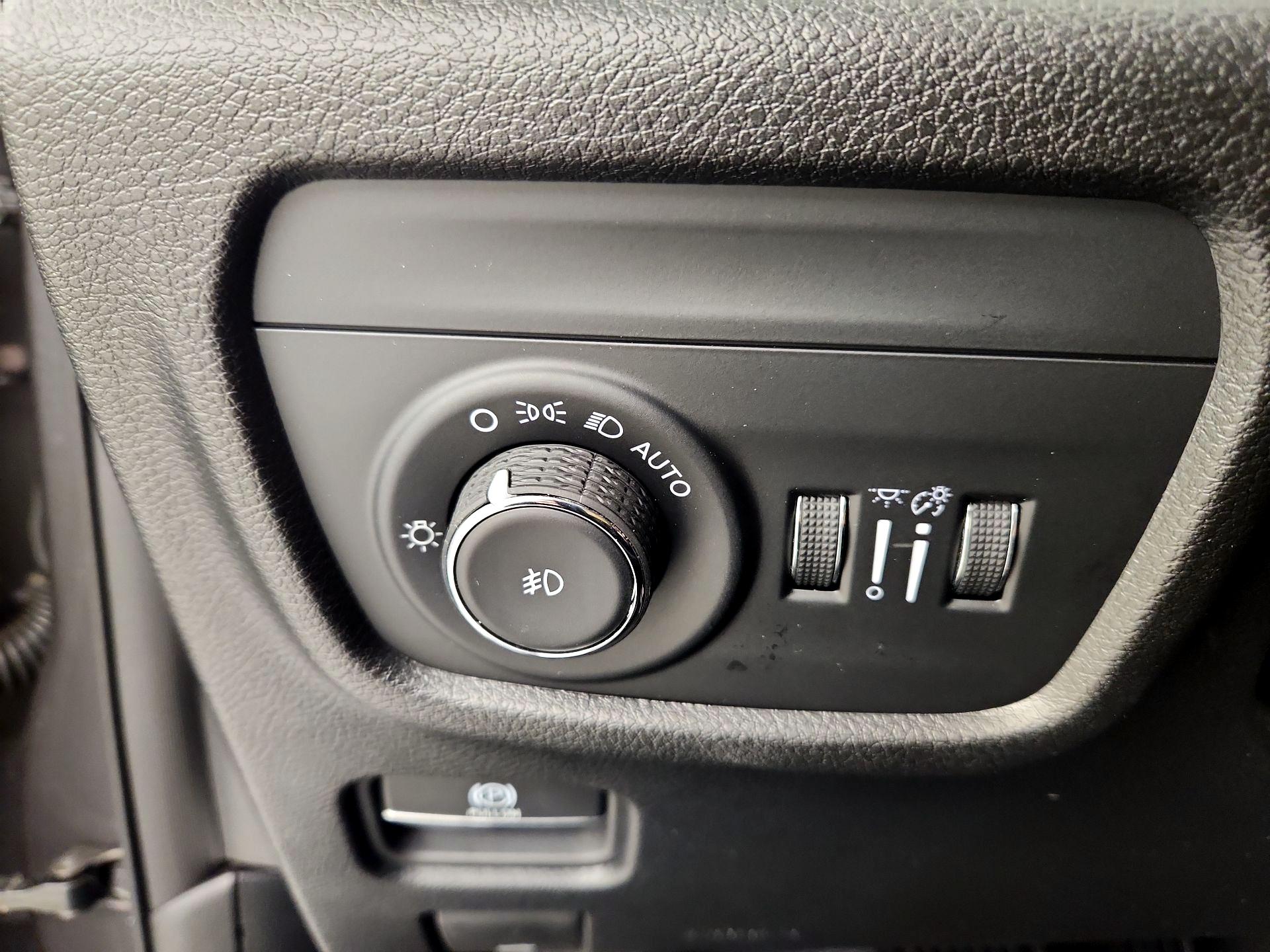 Thumbnail: 2023 Jeep Grand Cherokee L - 13