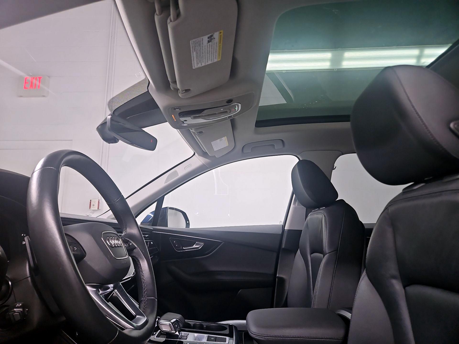 Thumbnail: 2023 Audi Q7 - 20