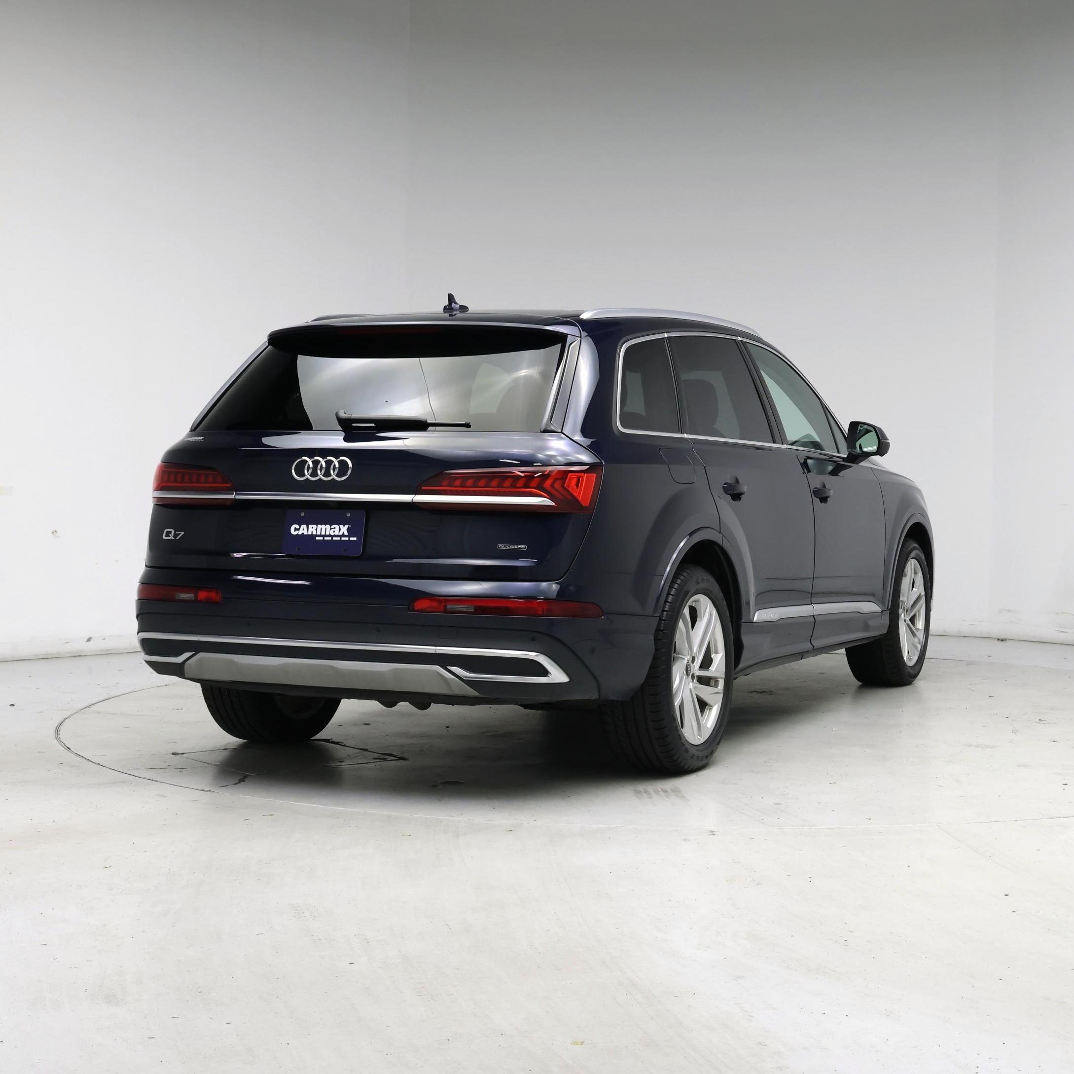 Thumbnail: 2023 Audi Q7 - 8