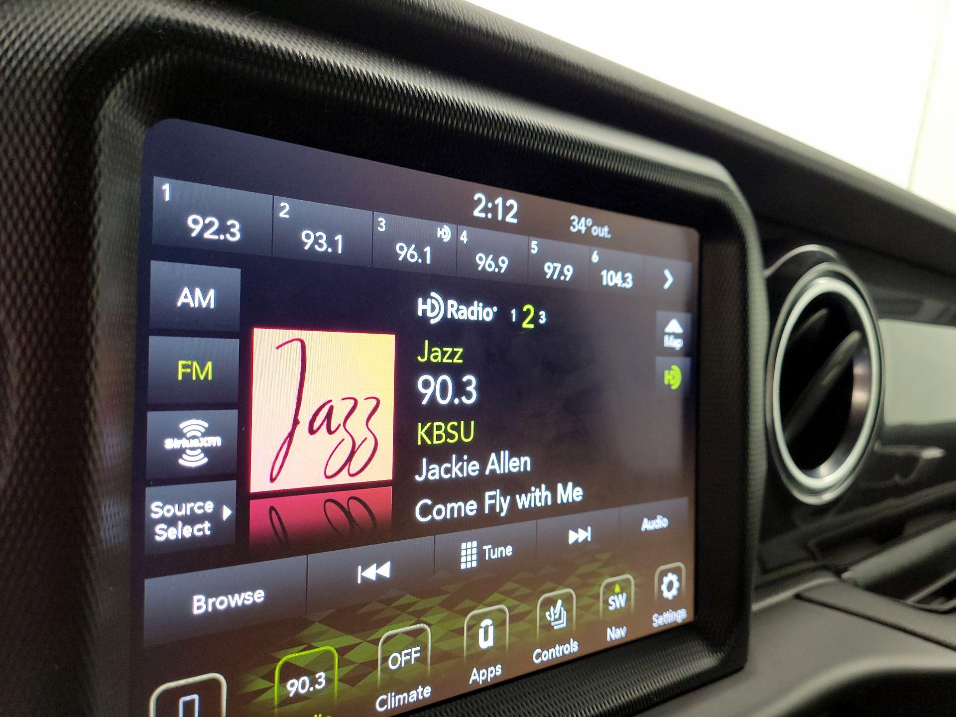 Thumbnail: 2022 Jeep Wrangler - 16