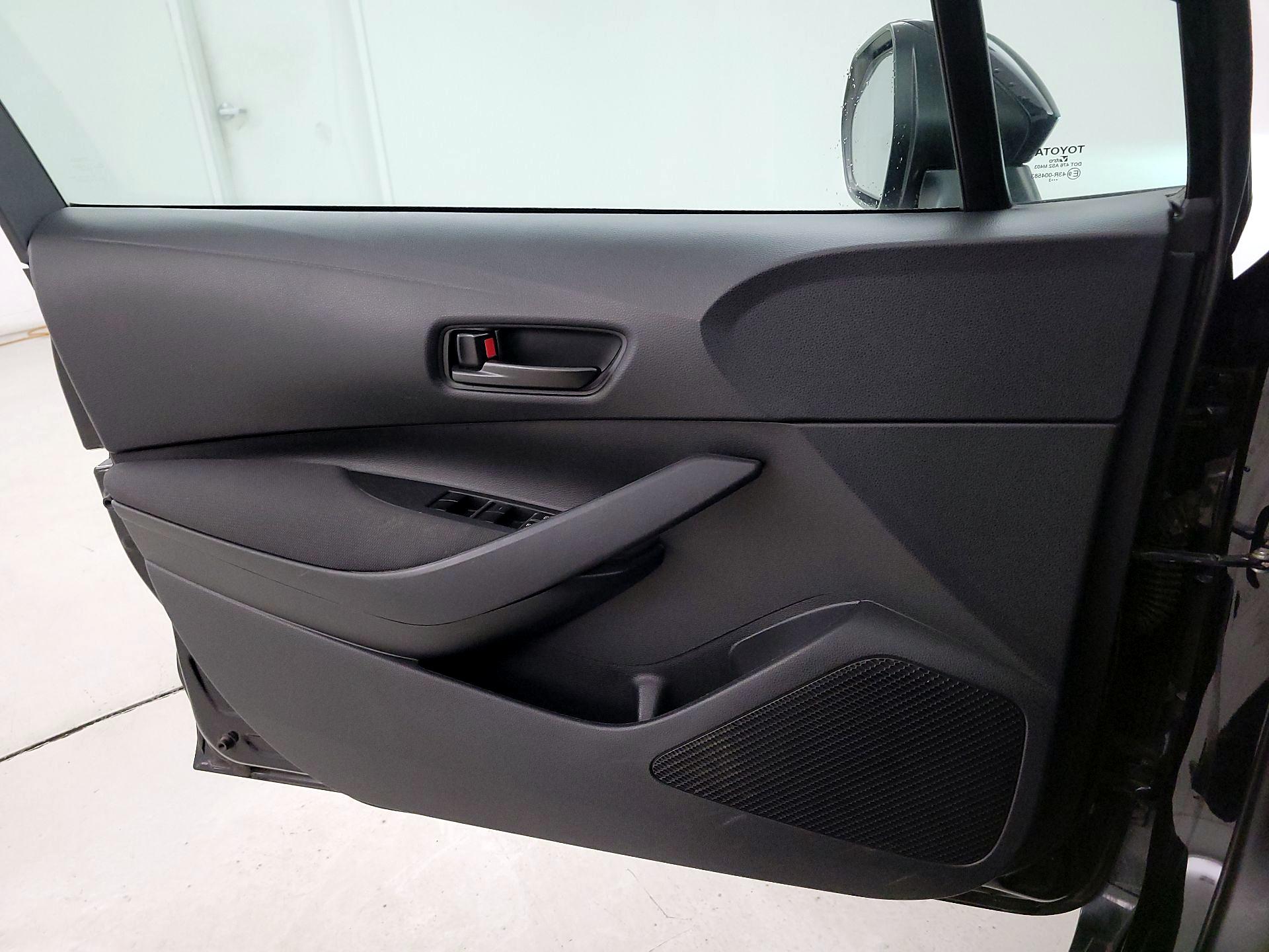 Thumbnail: 2023 Toyota Corolla - 12