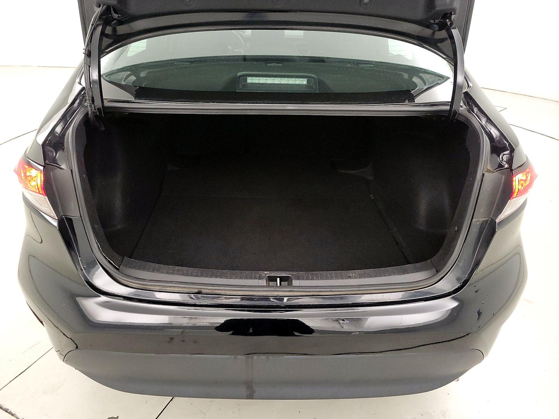 Thumbnail: 2023 Toyota Corolla - 20