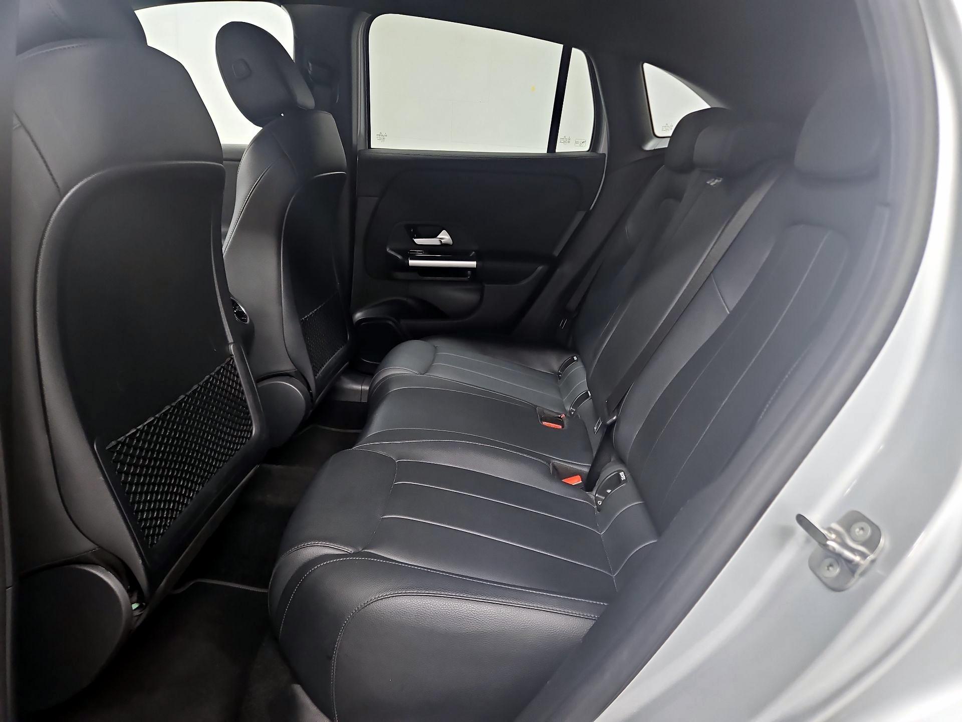 Thumbnail: 2023 Mercedes-Benz GLA - 19