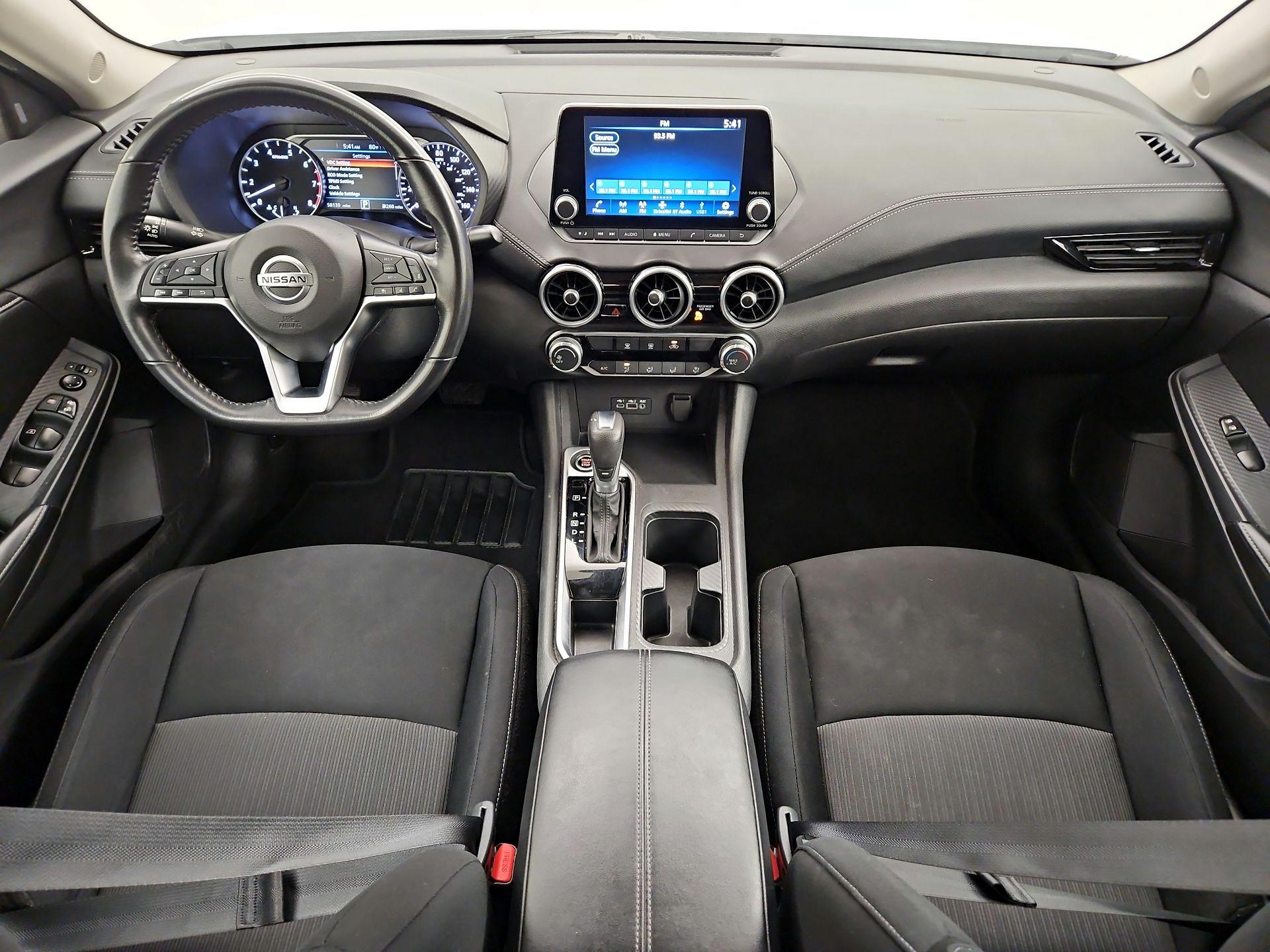 Thumbnail: 2022 Nissan Sentra - 9