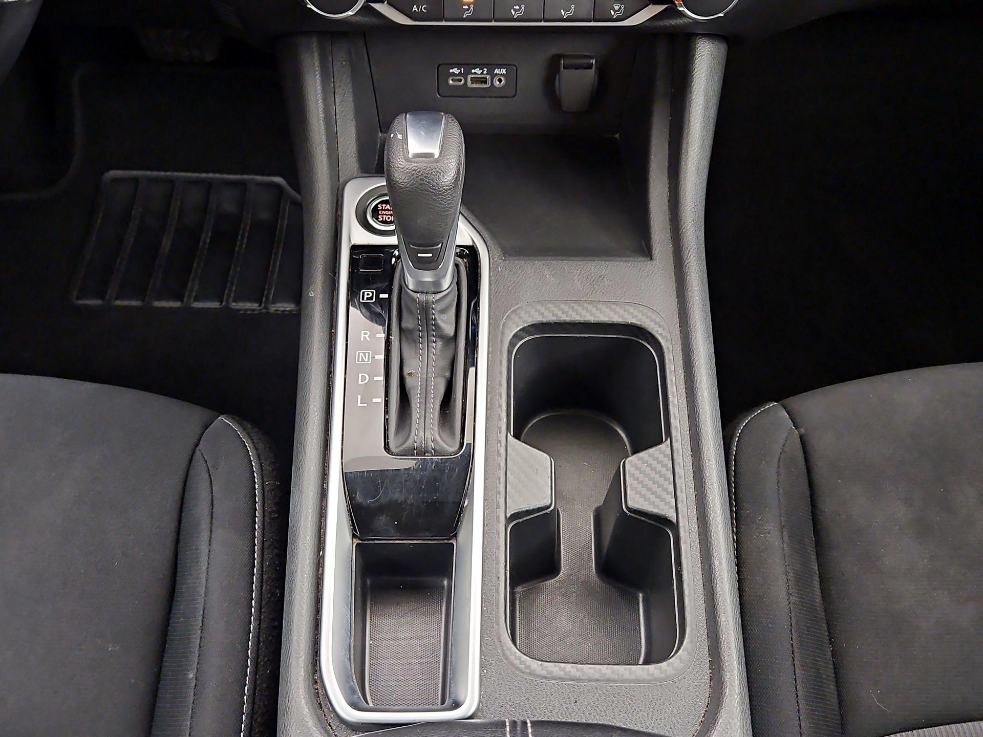 Thumbnail: 2022 Nissan Sentra - 17