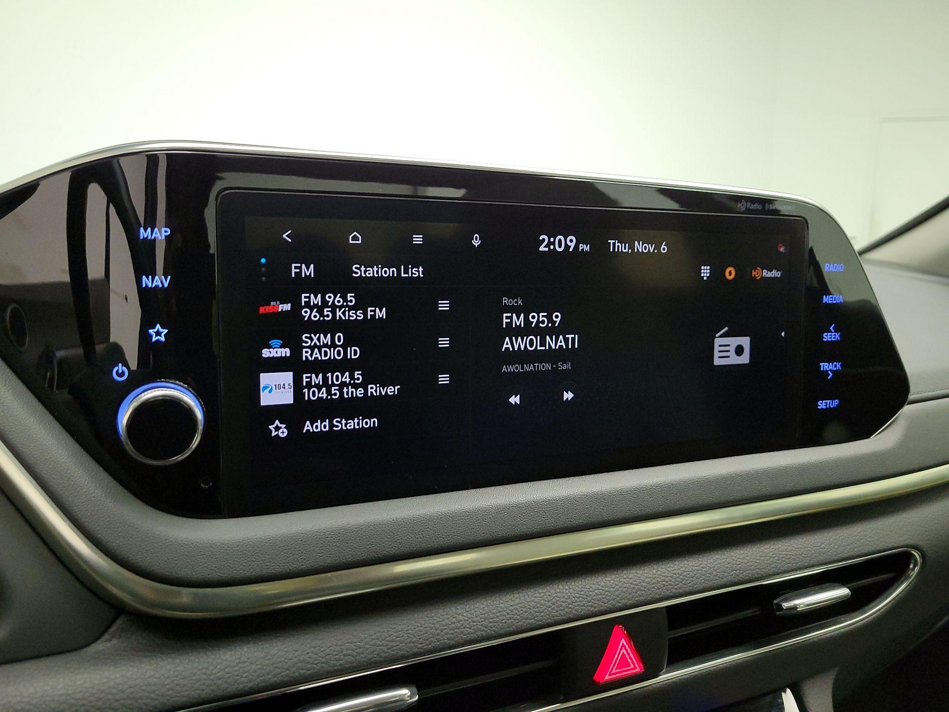 Thumbnail: 2023 Hyundai Sonata - 14