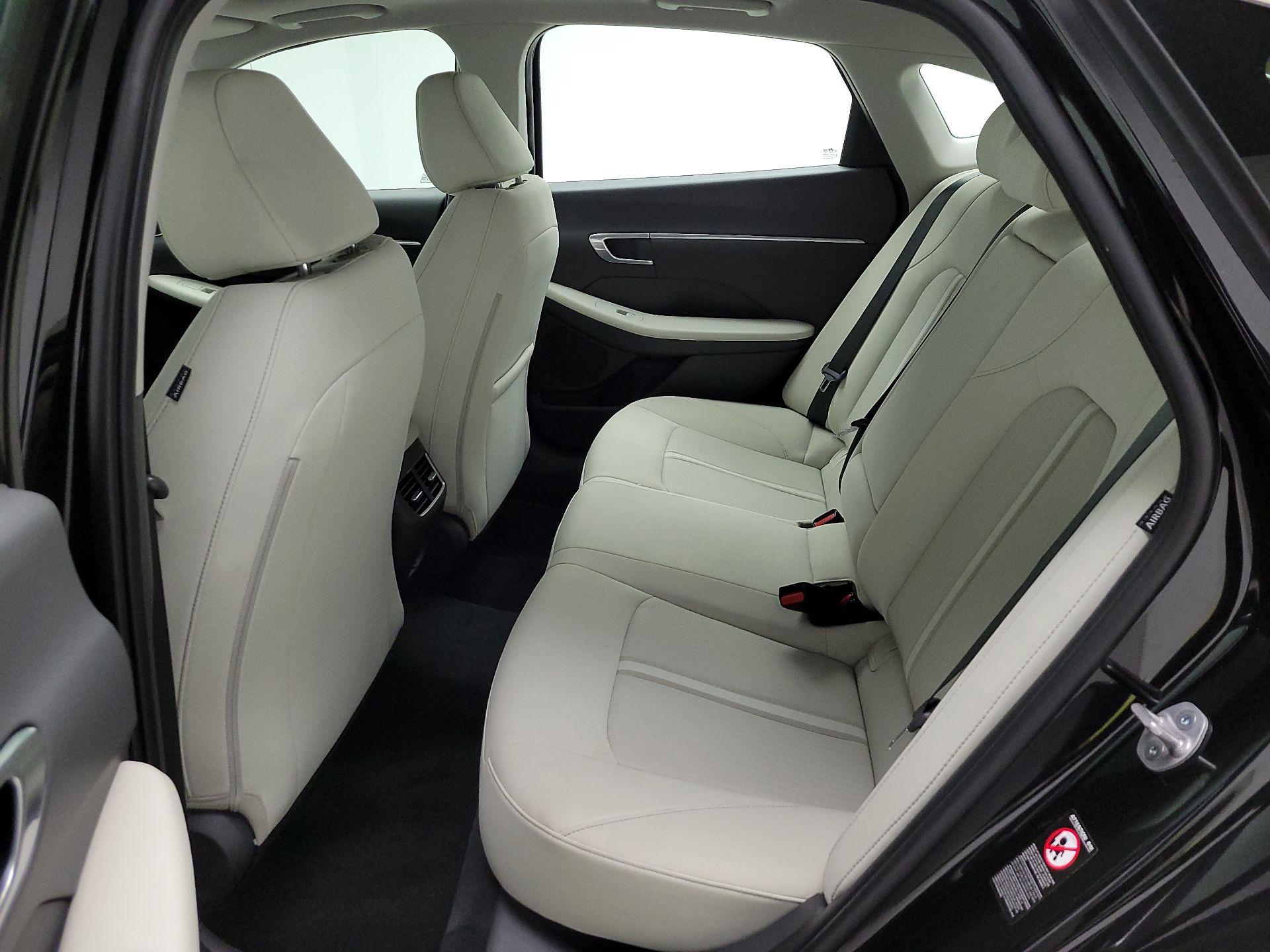 Thumbnail: 2023 Hyundai Sonata - 17