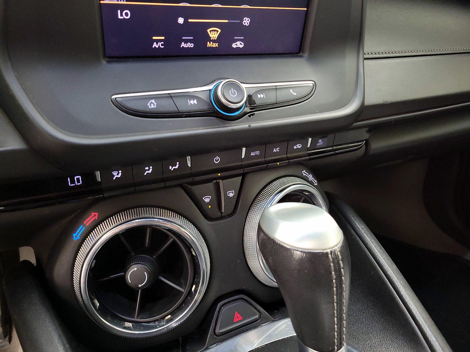 Thumbnail: 2020 Chevrolet Camaro - 16