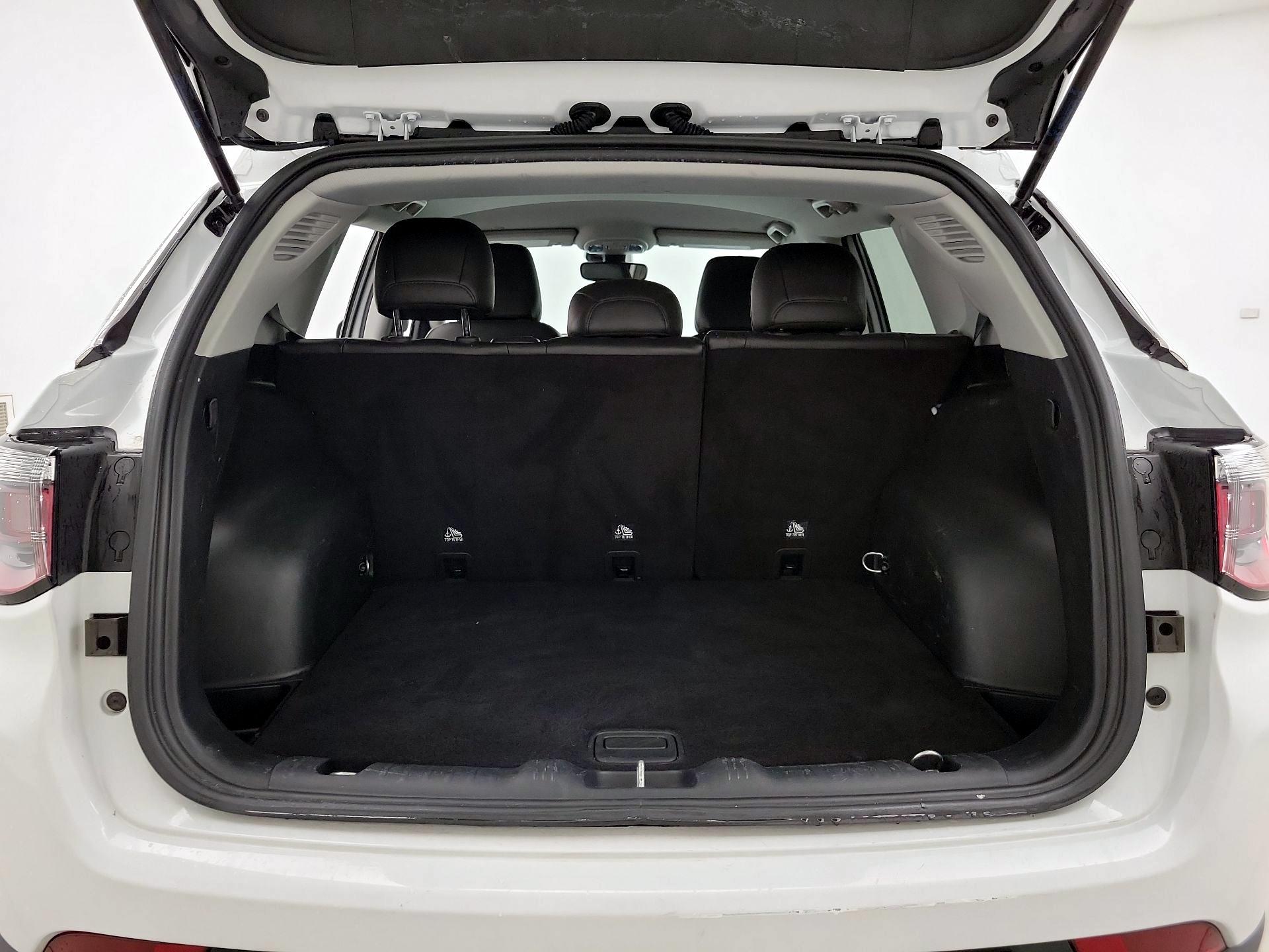 Thumbnail: 2022 Jeep Compass - 20