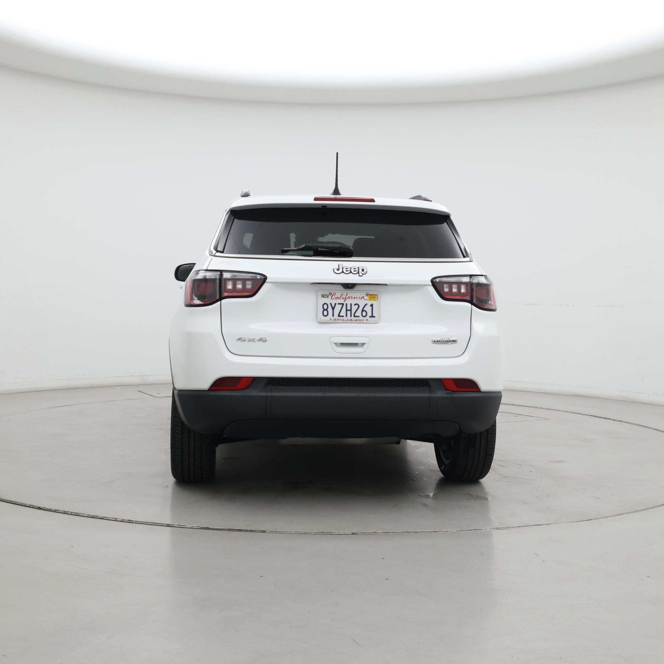 Thumbnail: 2022 Jeep Compass - 6