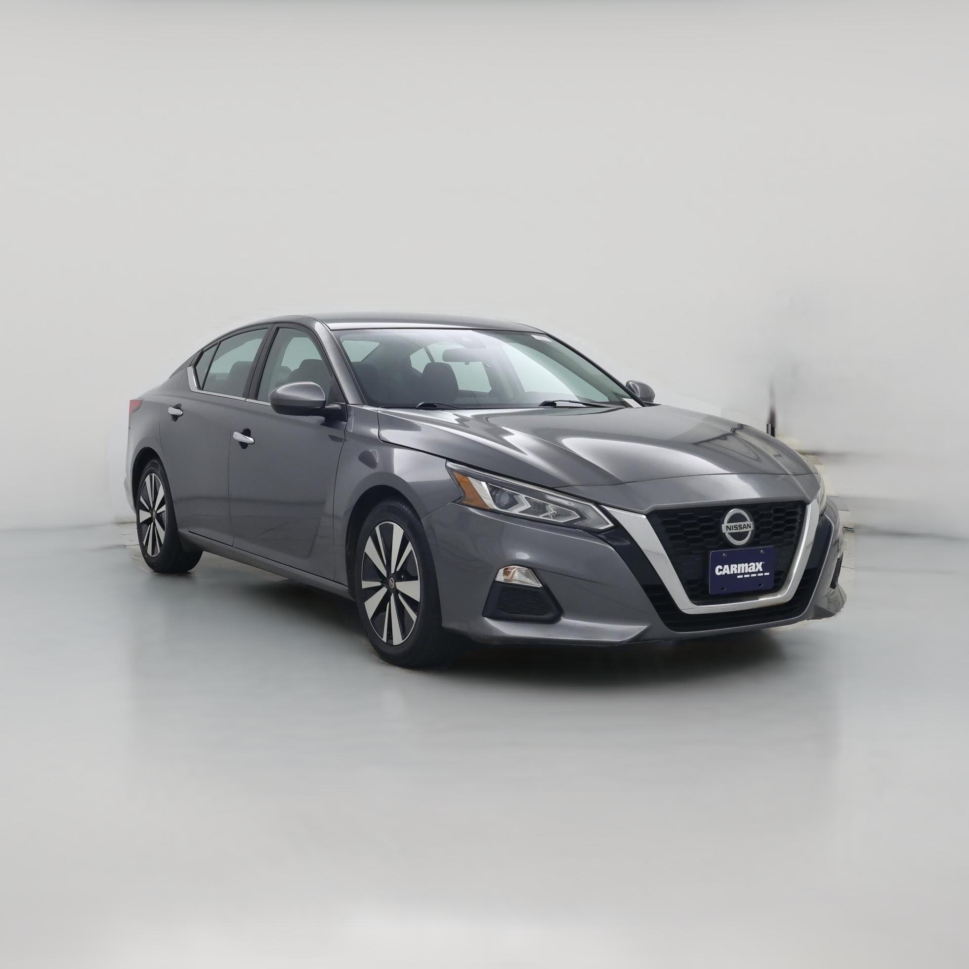 Thumbnail: 2022 Nissan Altima - 1