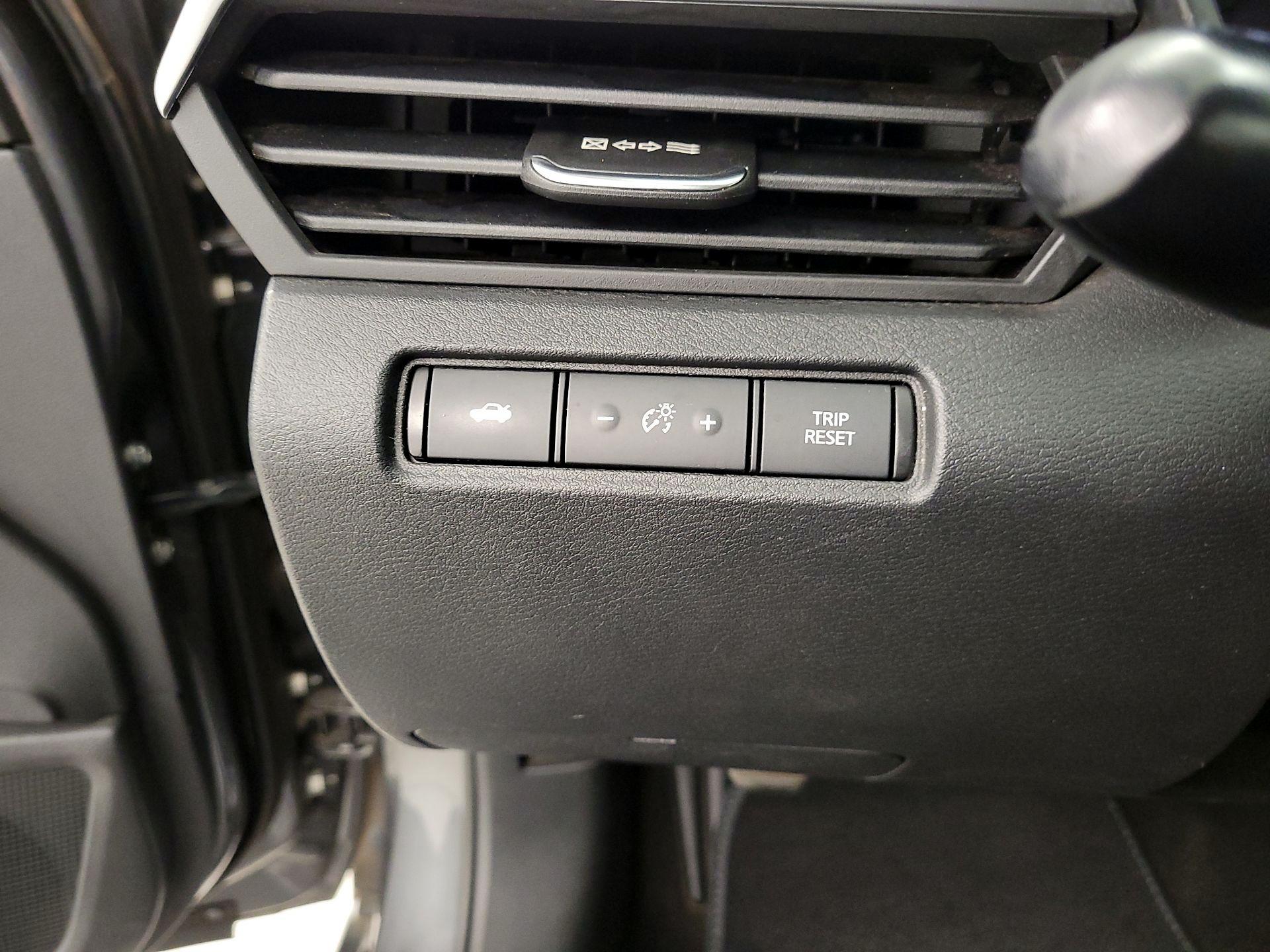 Thumbnail: 2022 Nissan Altima - 13