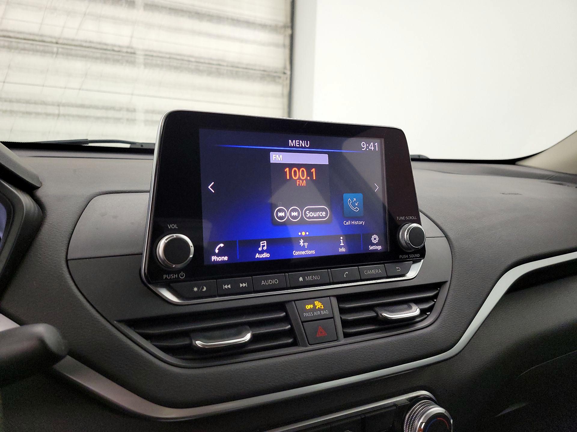 Thumbnail: 2022 Nissan Altima - 15