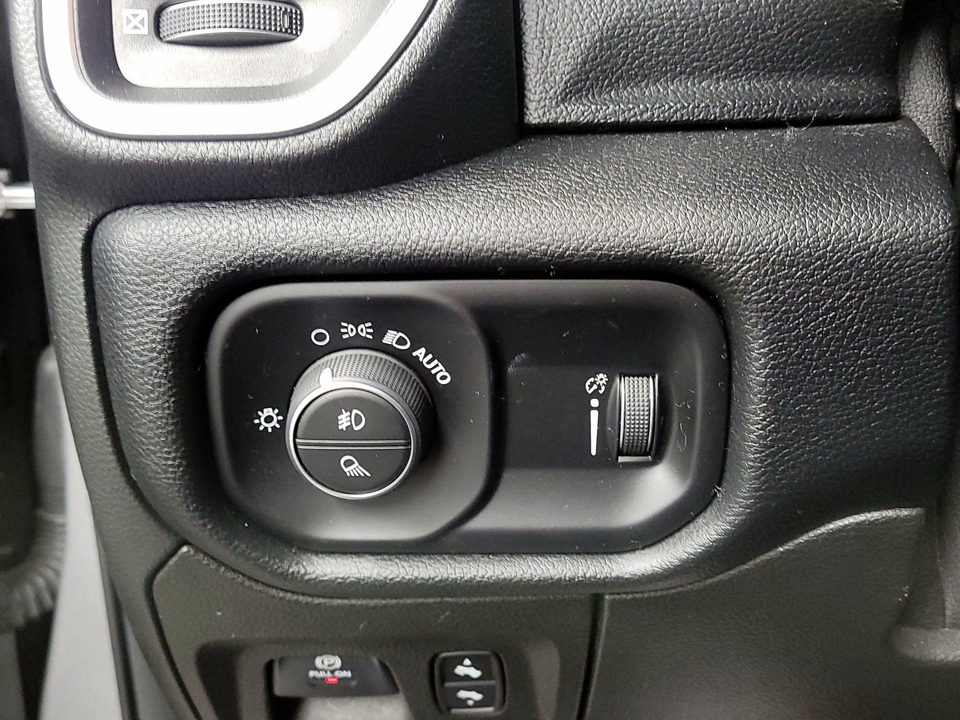 Thumbnail: 2021 RAM 1500 - 13