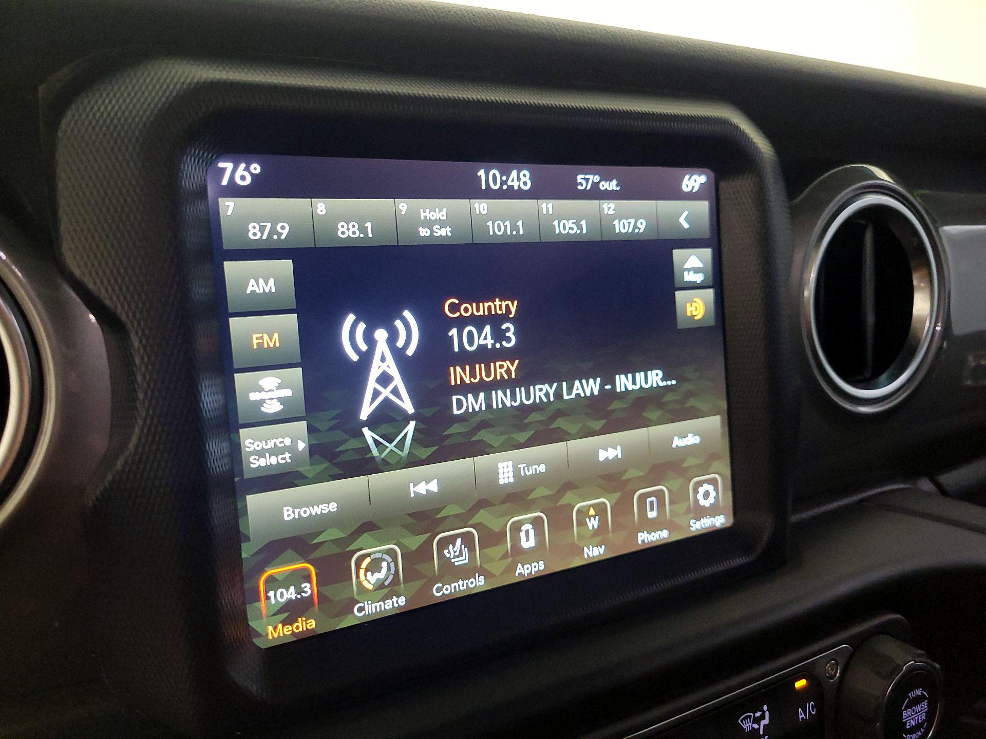 Thumbnail: 2021 Jeep Wrangler - 16