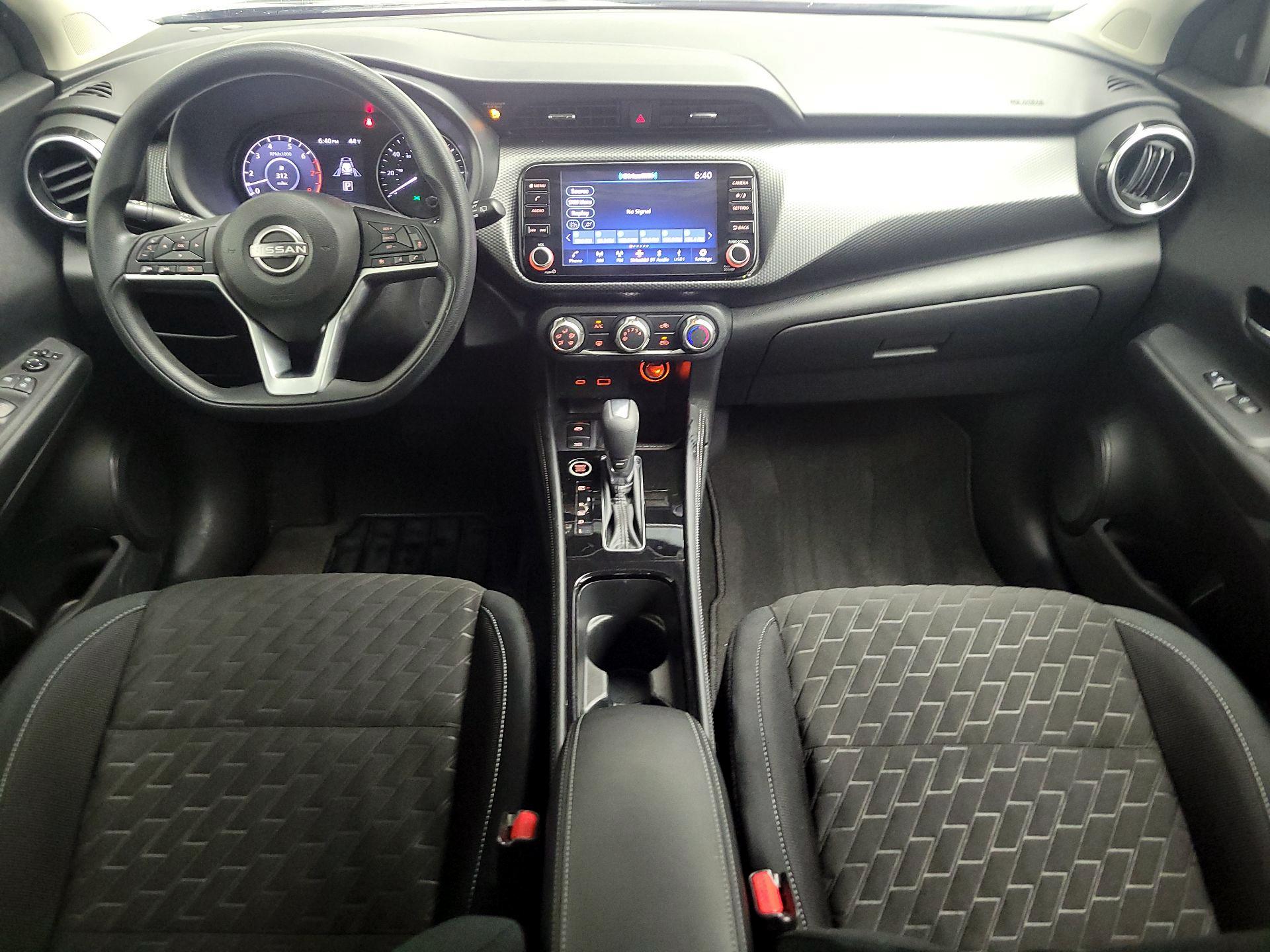 Thumbnail: 2023 Nissan Kicks - 9