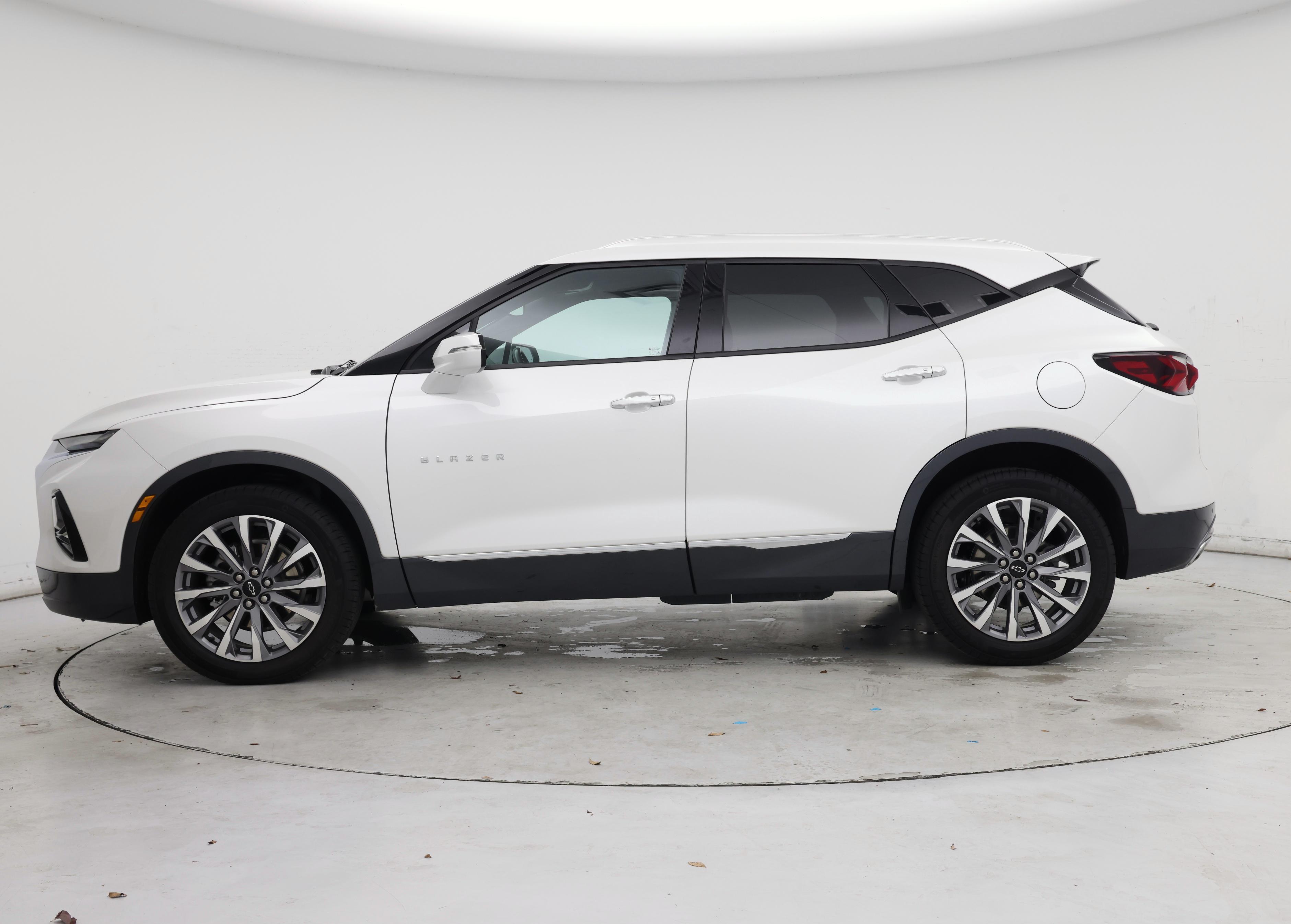 Thumbnail: 2022 Chevrolet Blazer - 3