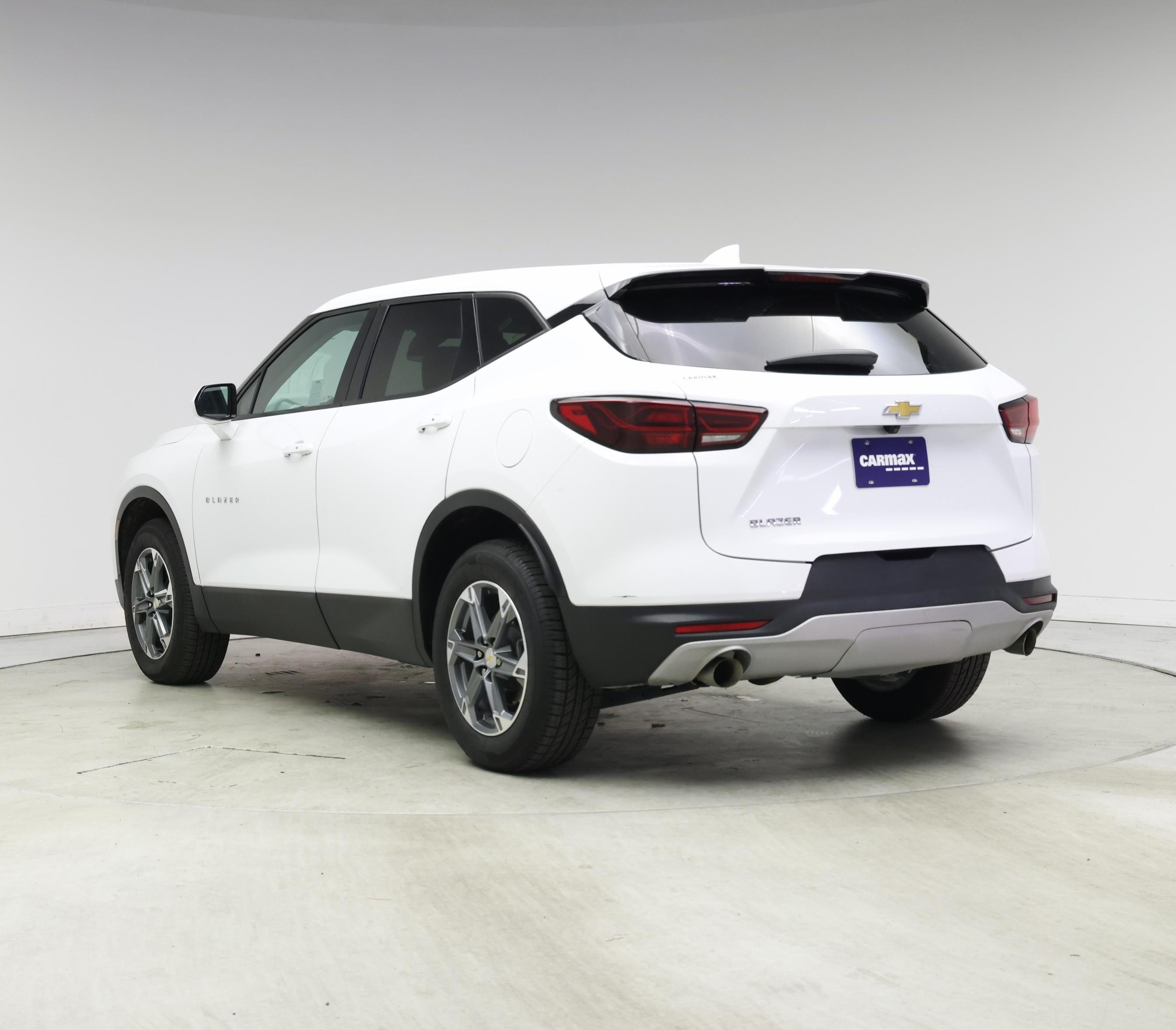 Thumbnail: 2023 Chevrolet Blazer - 2