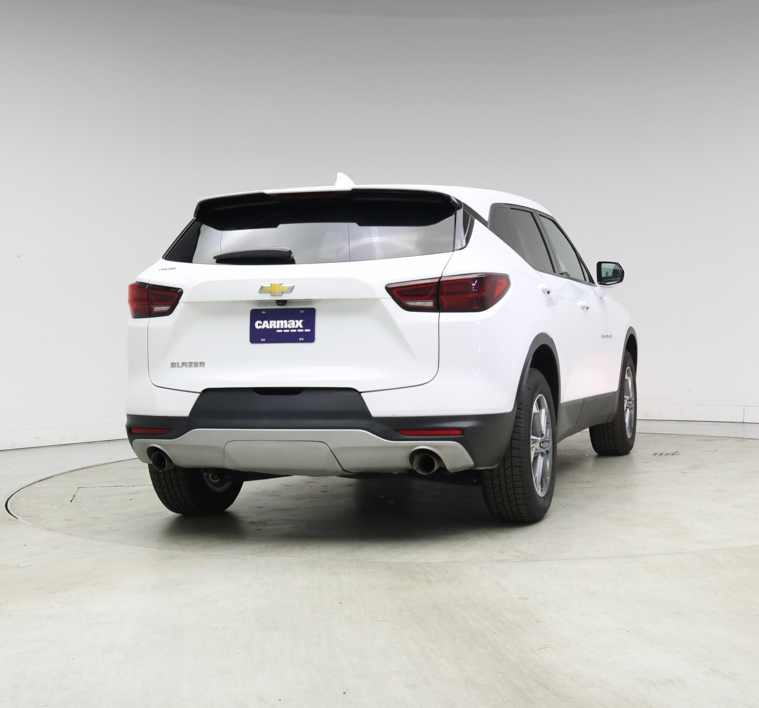 Thumbnail: 2023 Chevrolet Blazer - 8