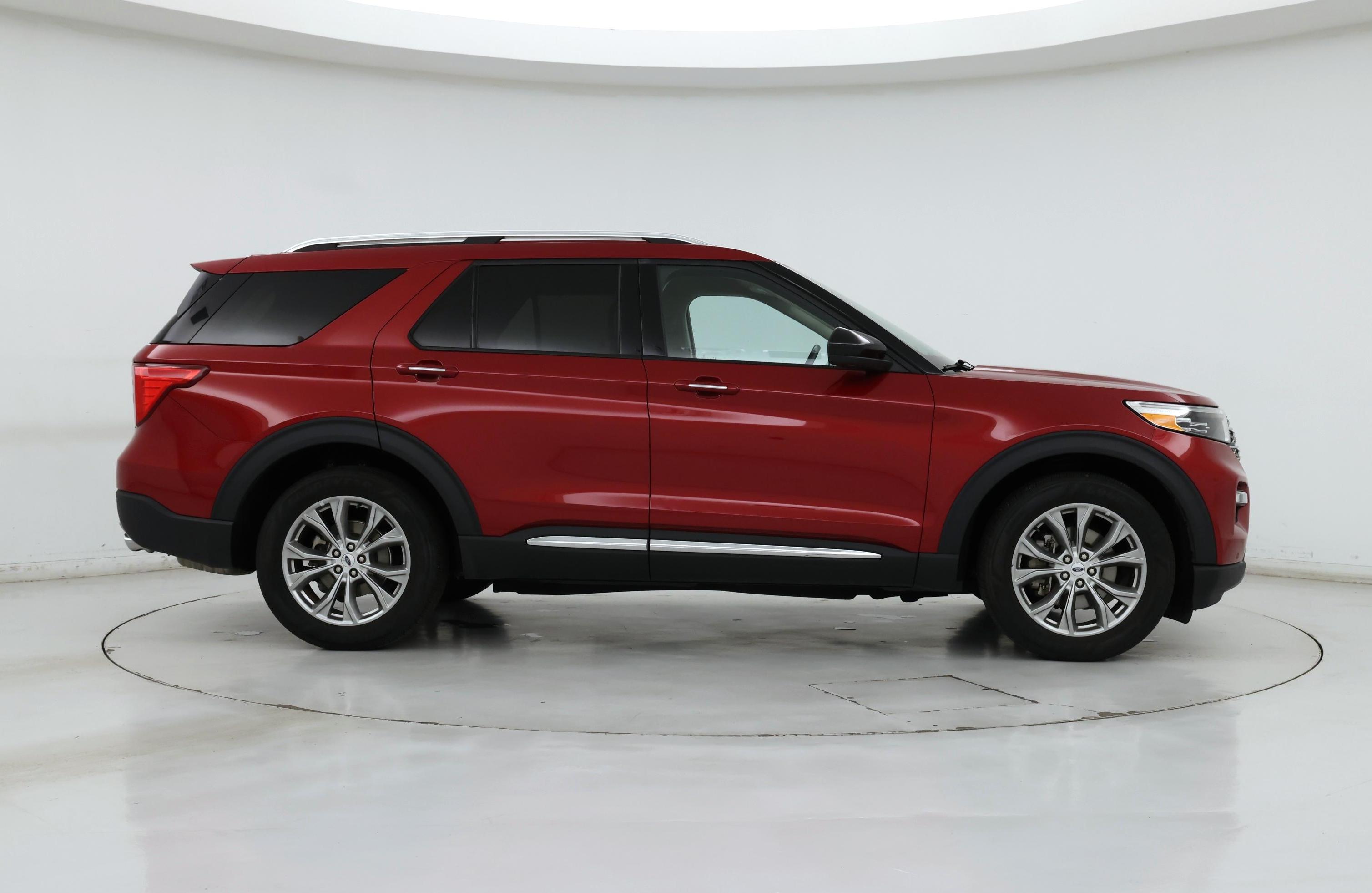 Thumbnail: 2023 Ford Explorer - 7