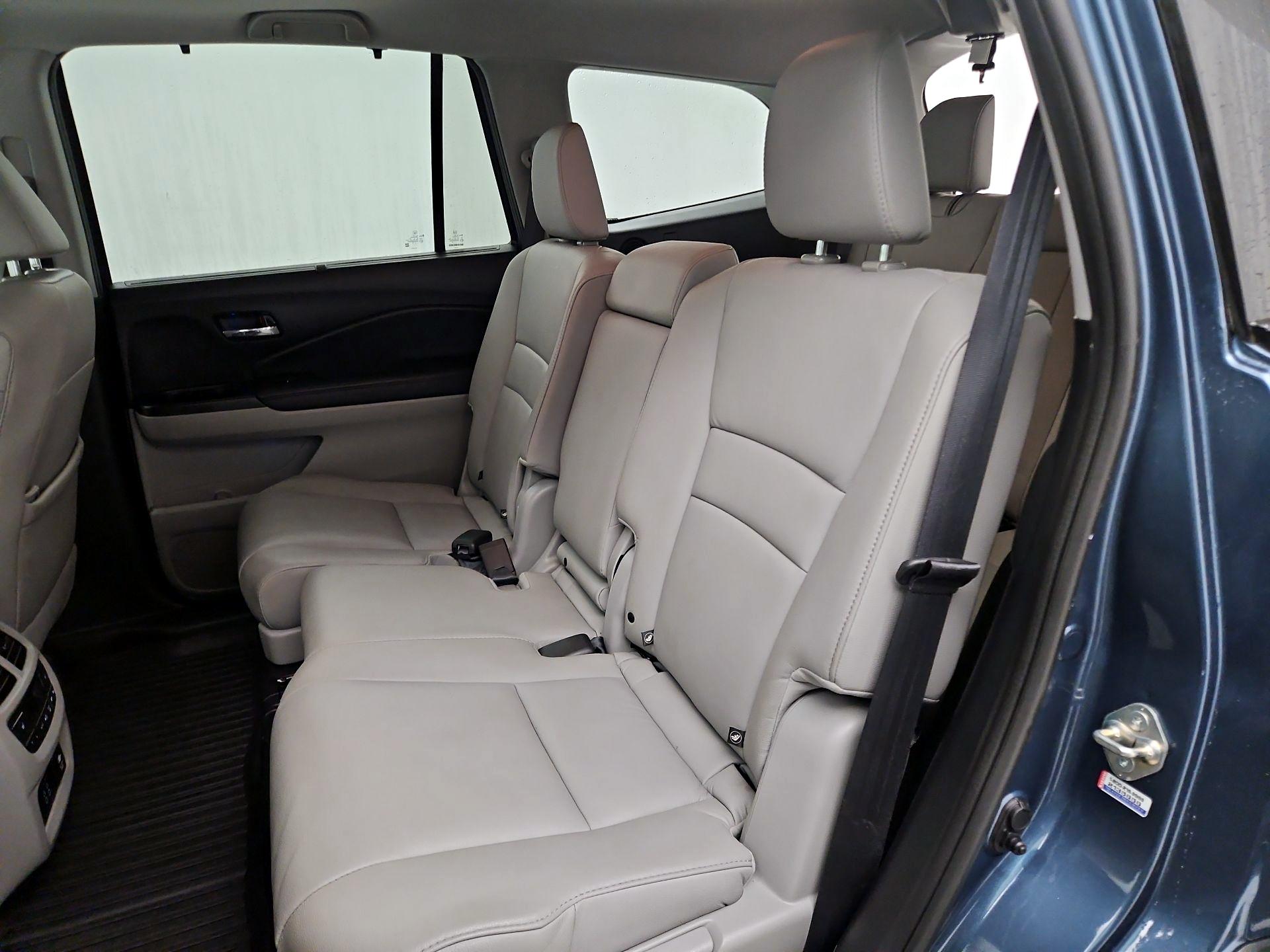 Thumbnail: 2021 Honda Pilot - 20