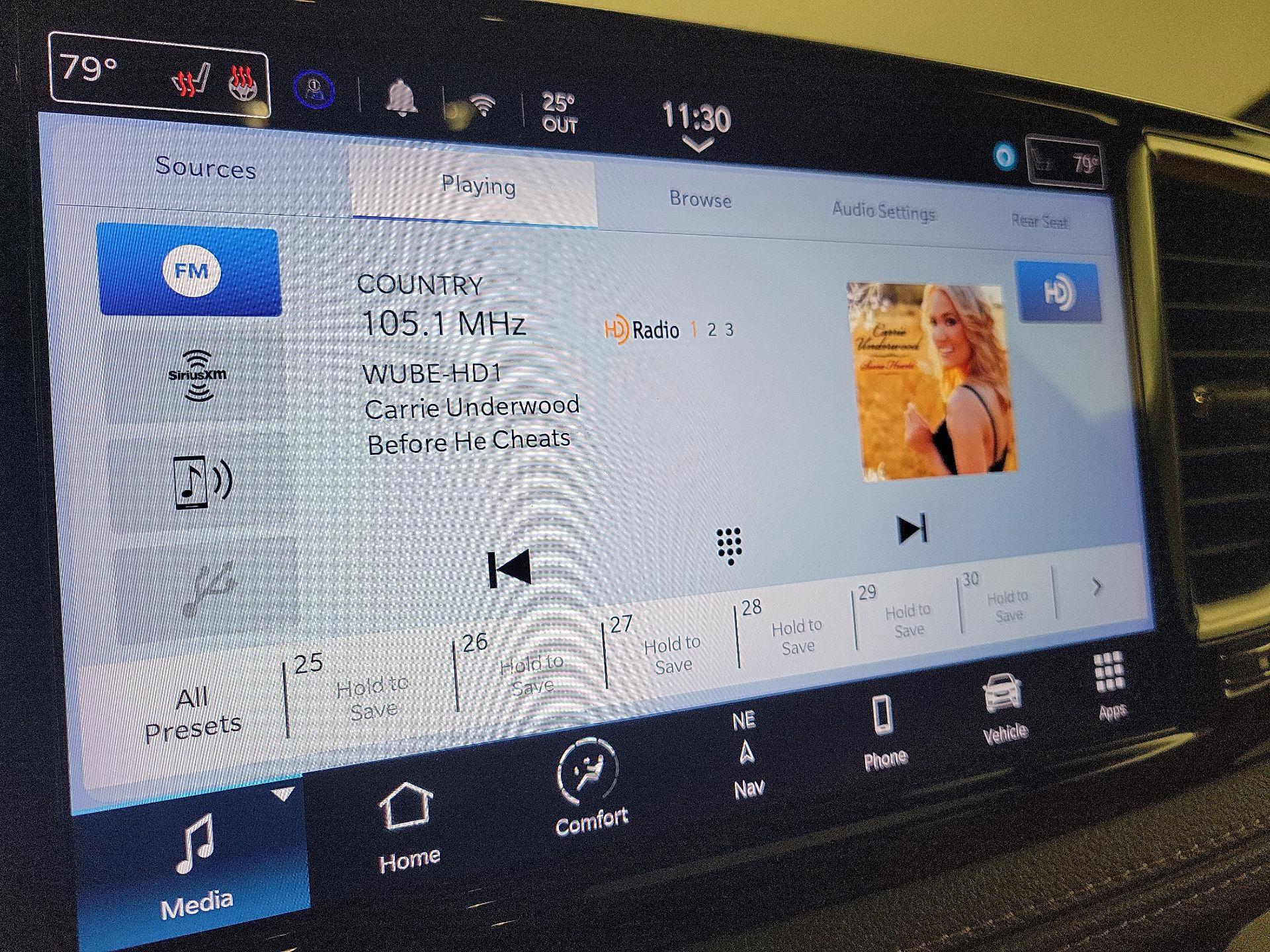 Thumbnail: 2022 Chrysler Pacifica - 16