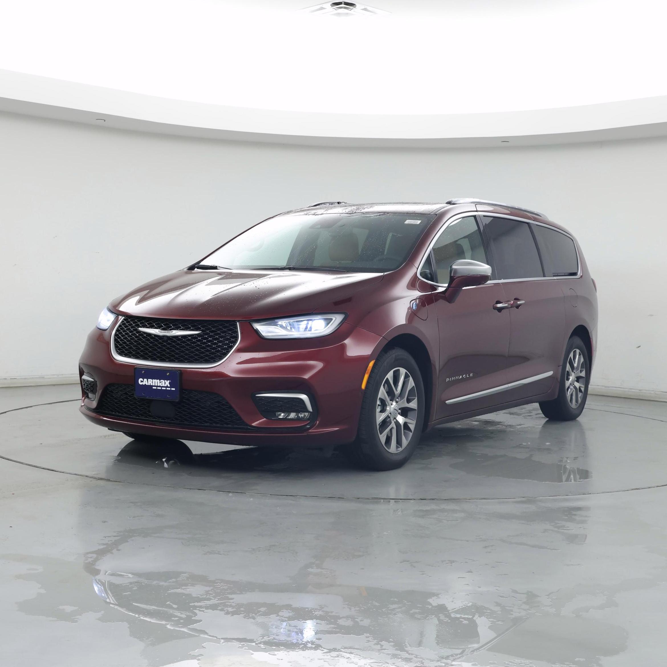 Thumbnail: 2022 Chrysler Pacifica - 4