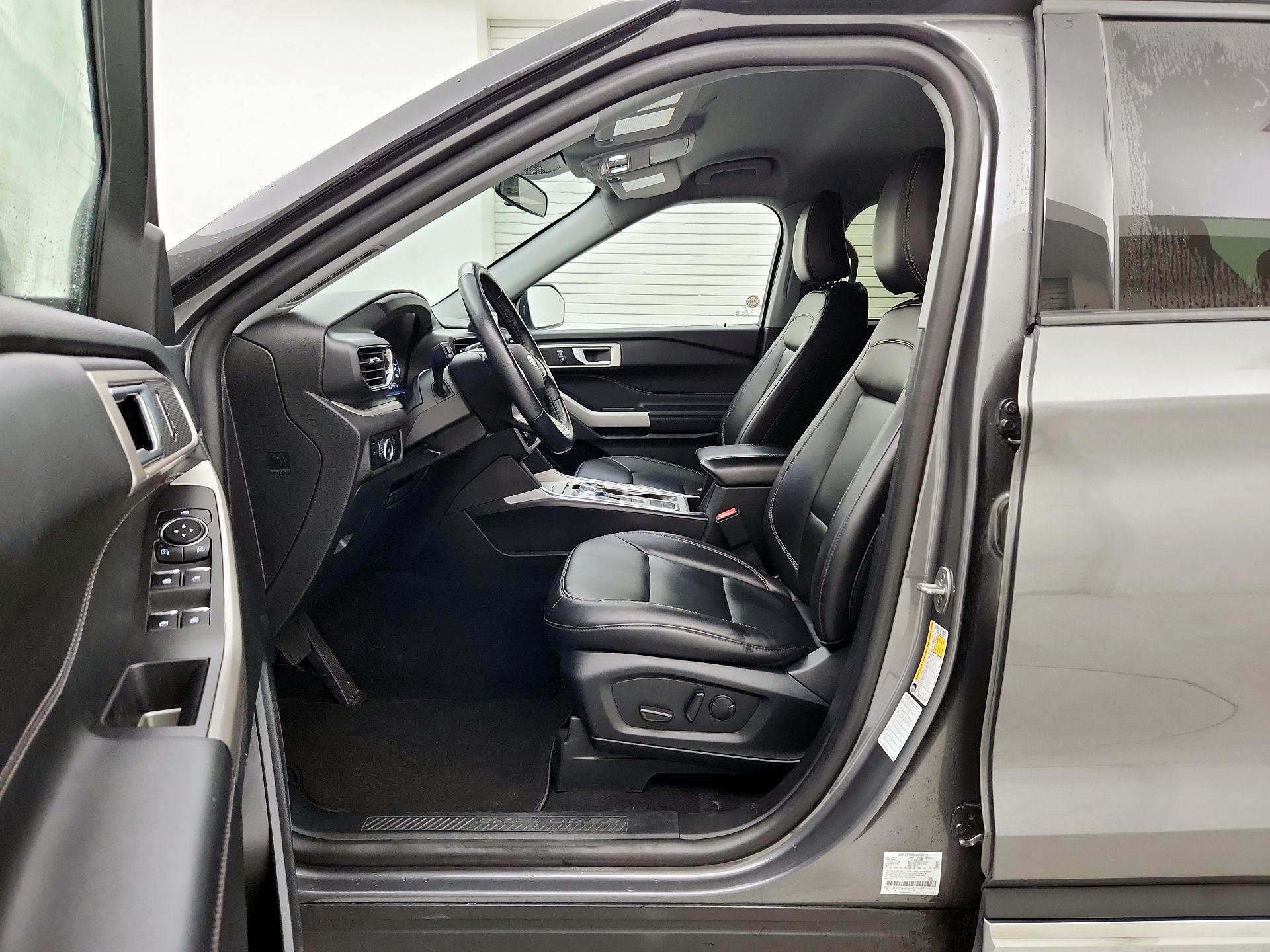 Thumbnail: 2023 Ford Explorer - 11