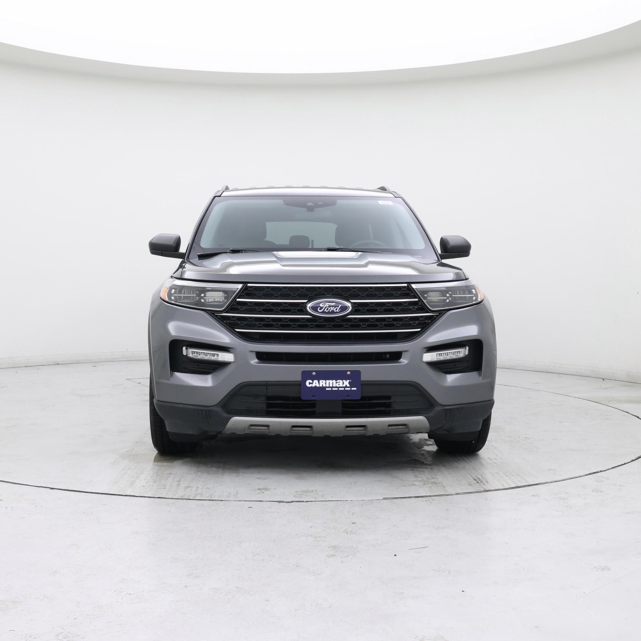 Thumbnail: 2023 Ford Explorer - 5