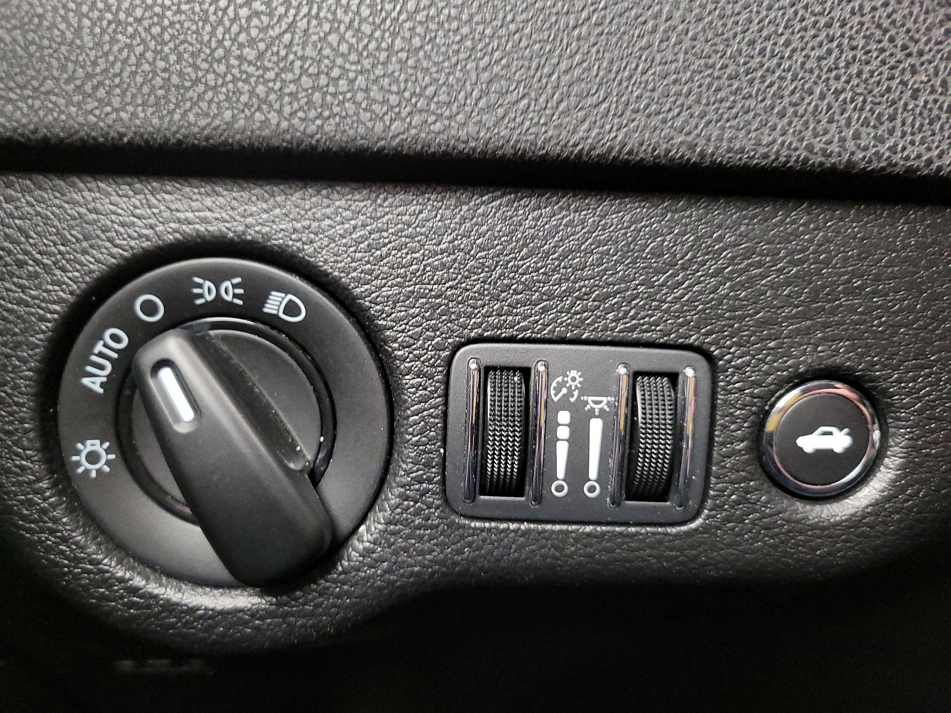 Thumbnail: 2023 Dodge Charger - 13