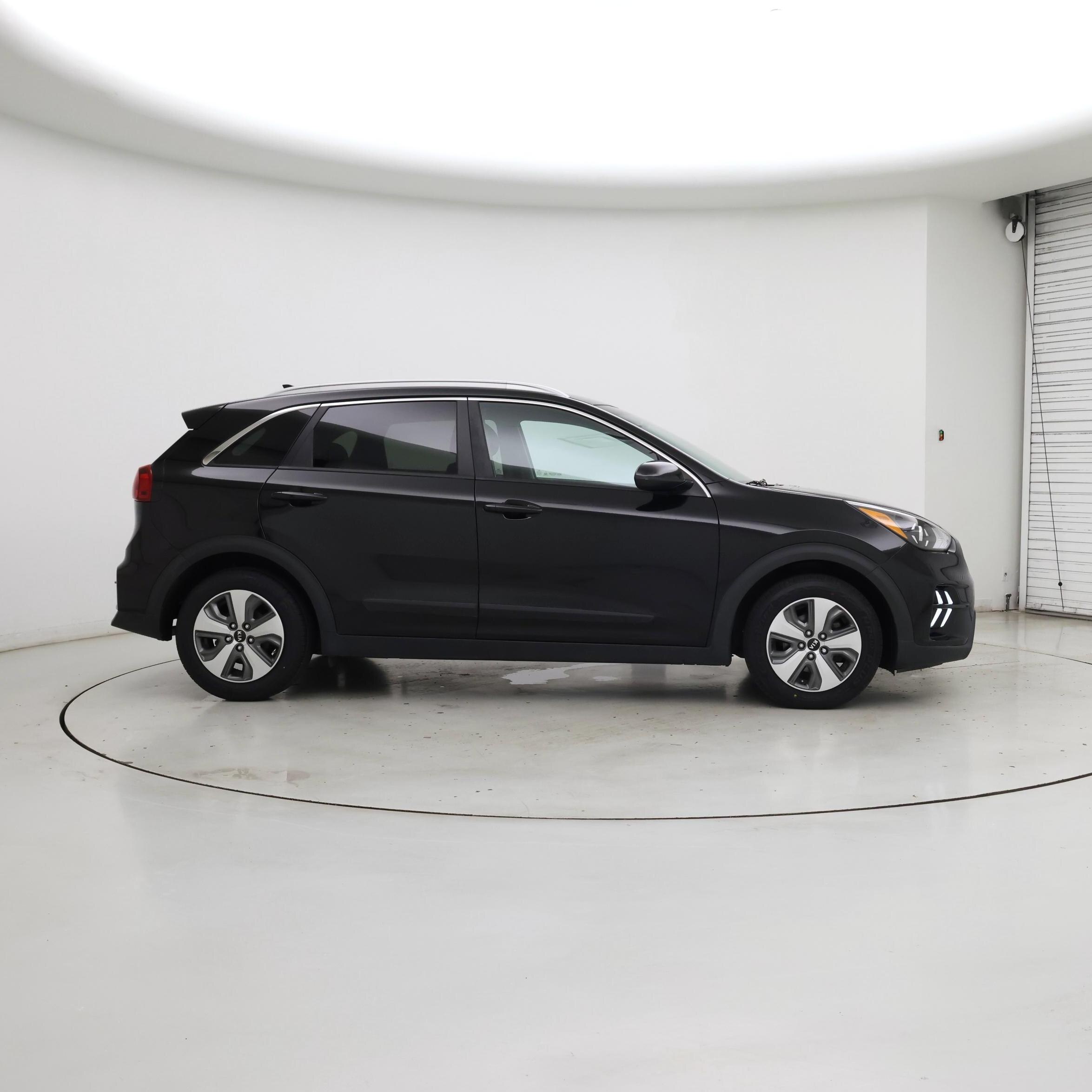 Thumbnail: 2020 Kia Niro - 7