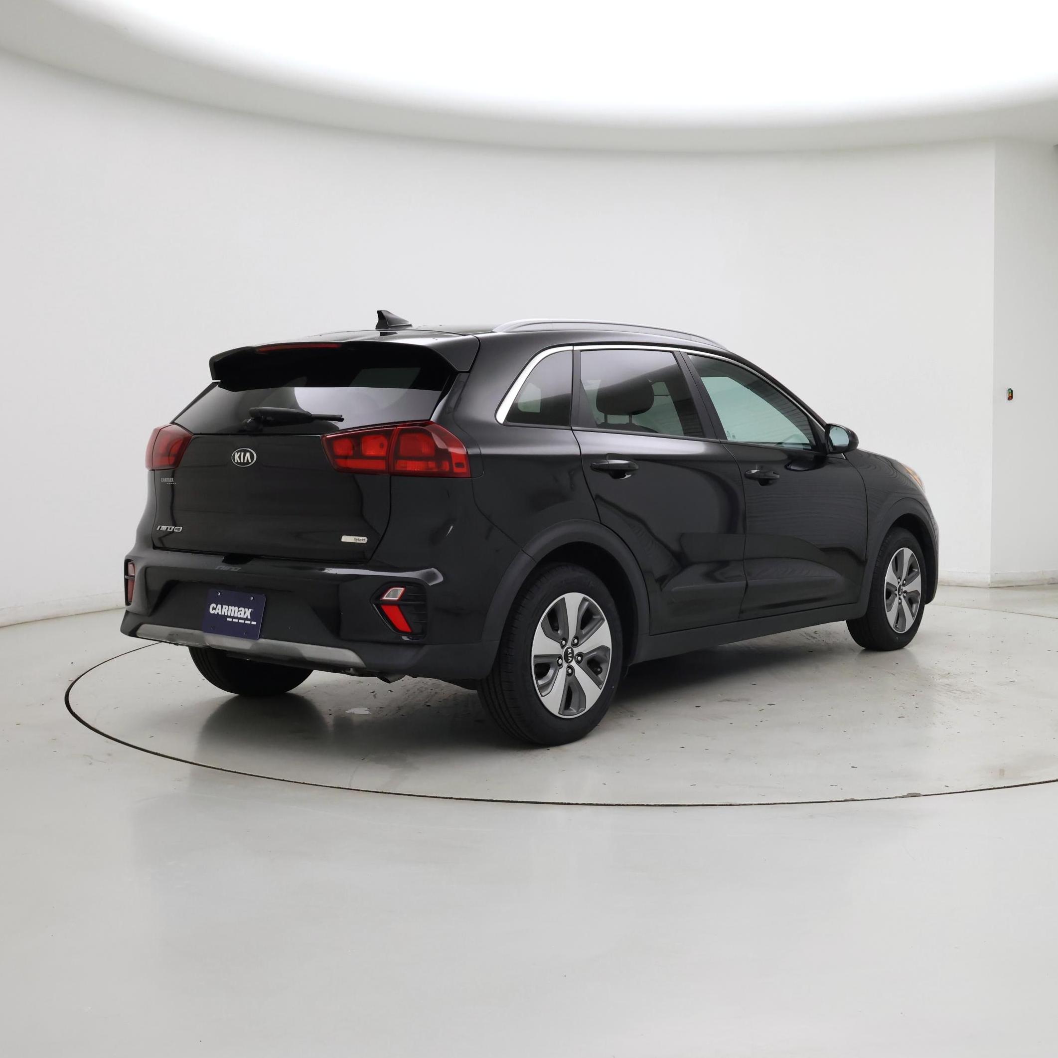 Thumbnail: 2020 Kia Niro - 8