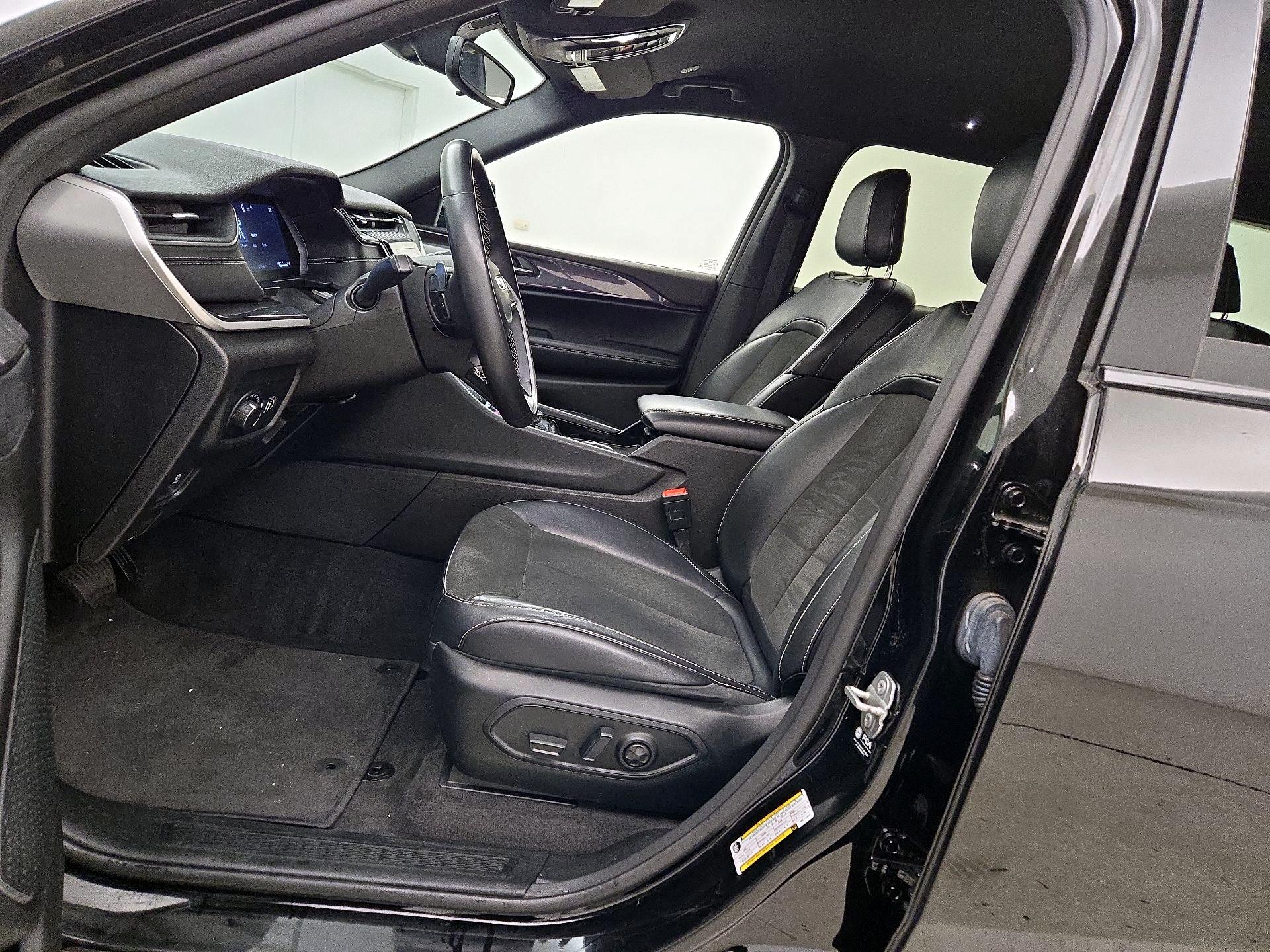 Thumbnail: 2021 Jeep Grand Cherokee L - 11