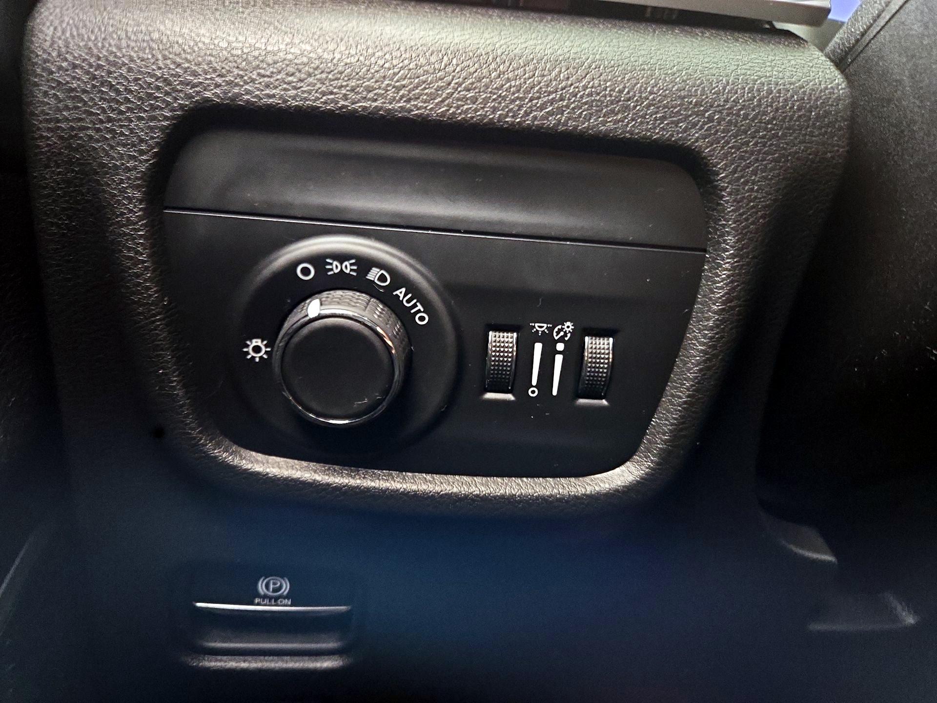 Thumbnail: 2021 Jeep Grand Cherokee L - 13