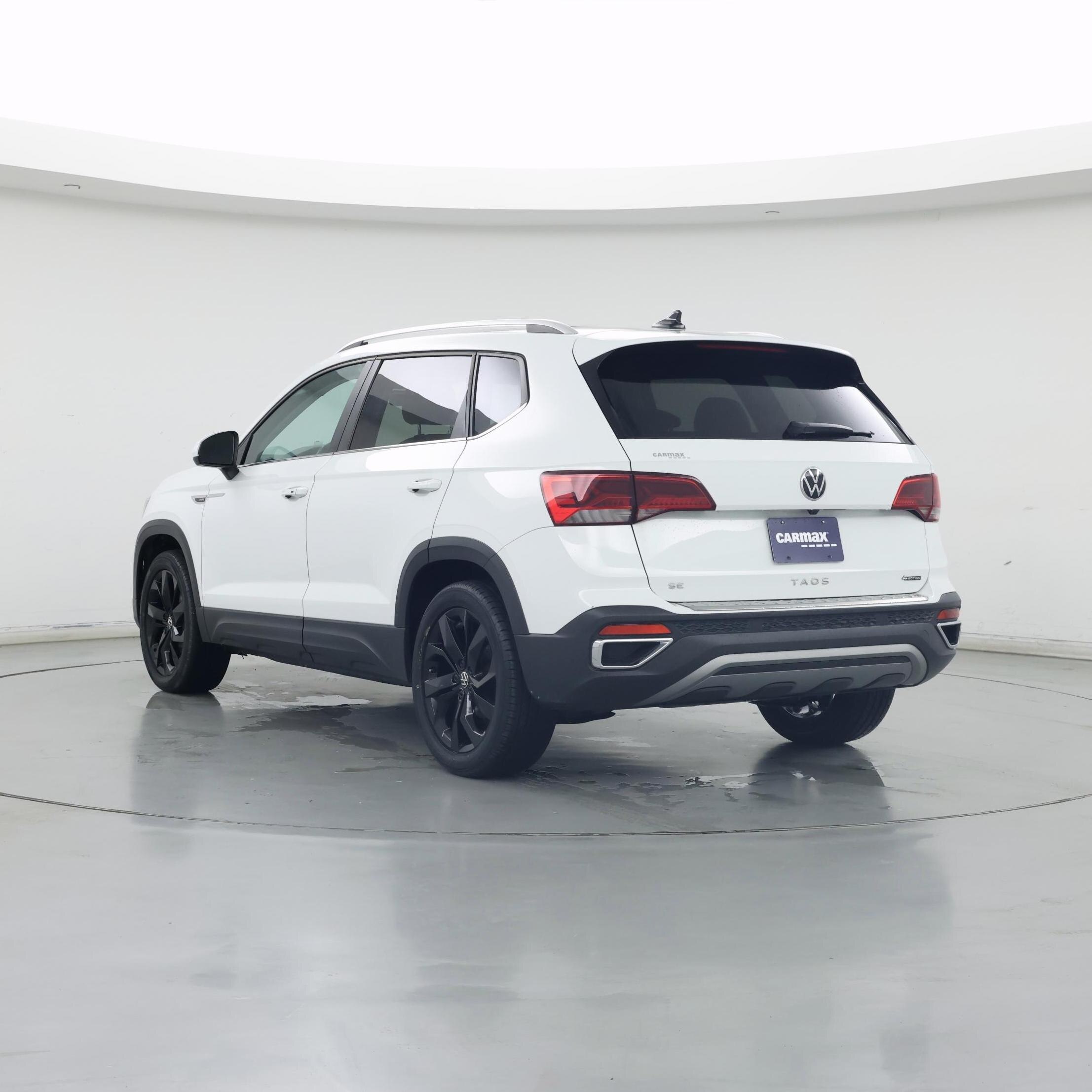 Thumbnail: 2022 Volkswagen Taos - 2