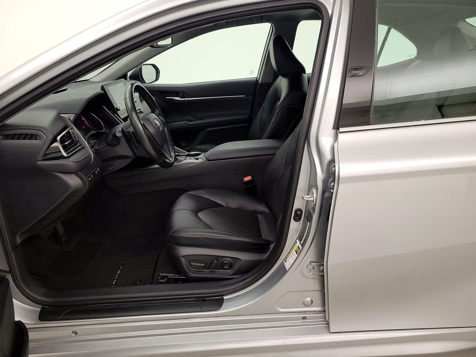 Thumbnail: 2023 Toyota Camry - 11