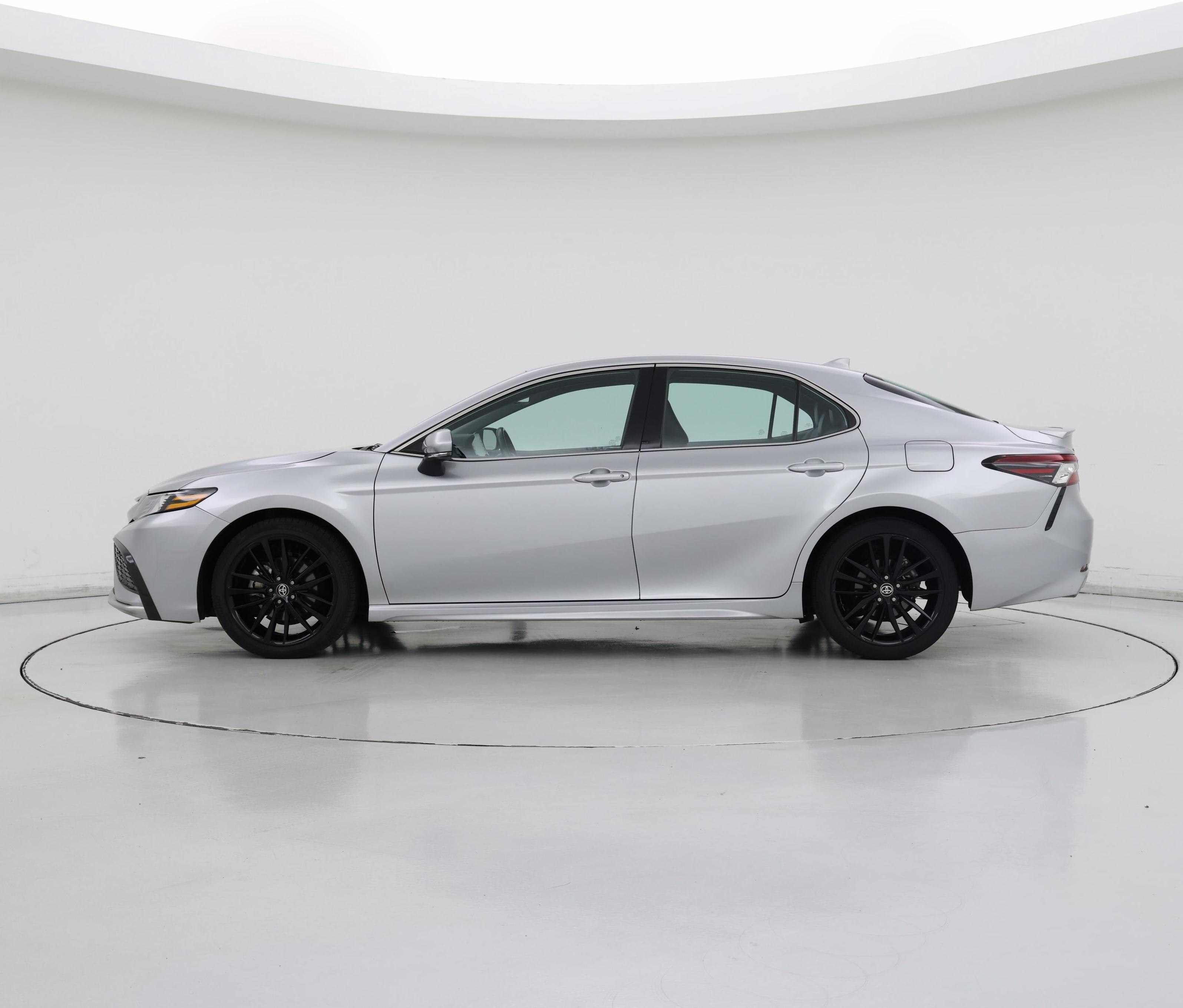 Thumbnail: 2023 Toyota Camry - 3