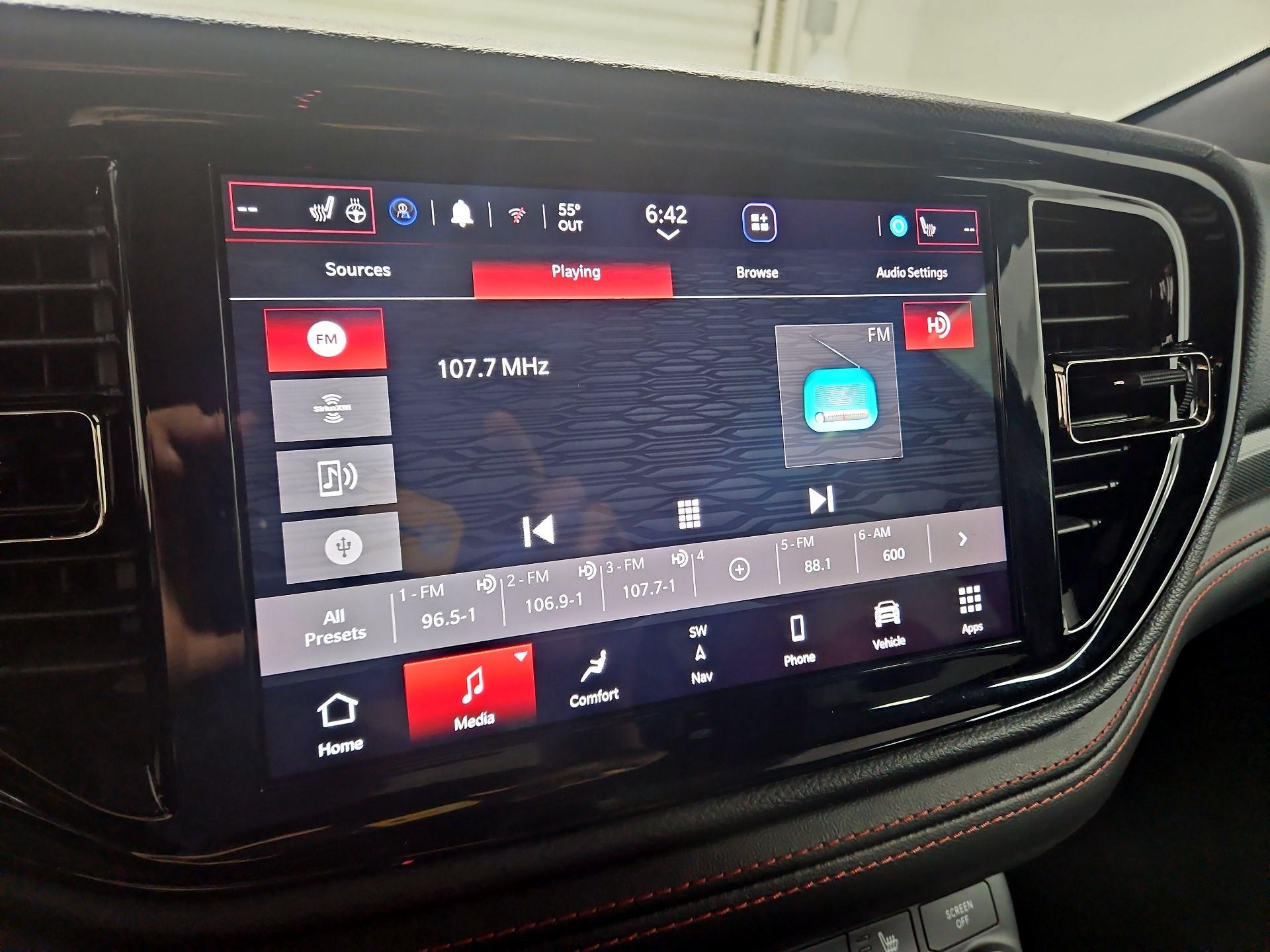 Thumbnail: 2023 Dodge Durango - 16